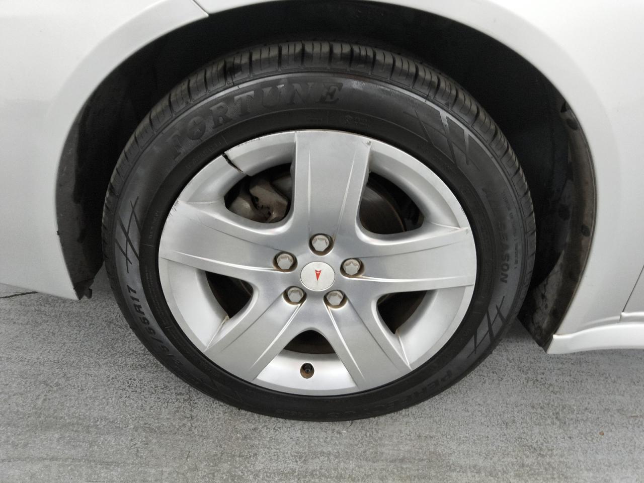 2009 Pontiac G6 Gray vin: 1G2ZJ57B494240963 Damage: Left Front Wheel, Broken, Replacement Required