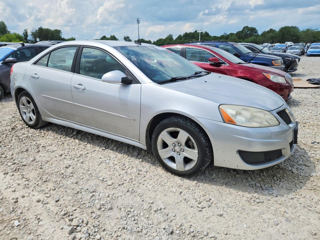 2009 Pontiac G6 Silver vin: 1G2ZJ57B894269169