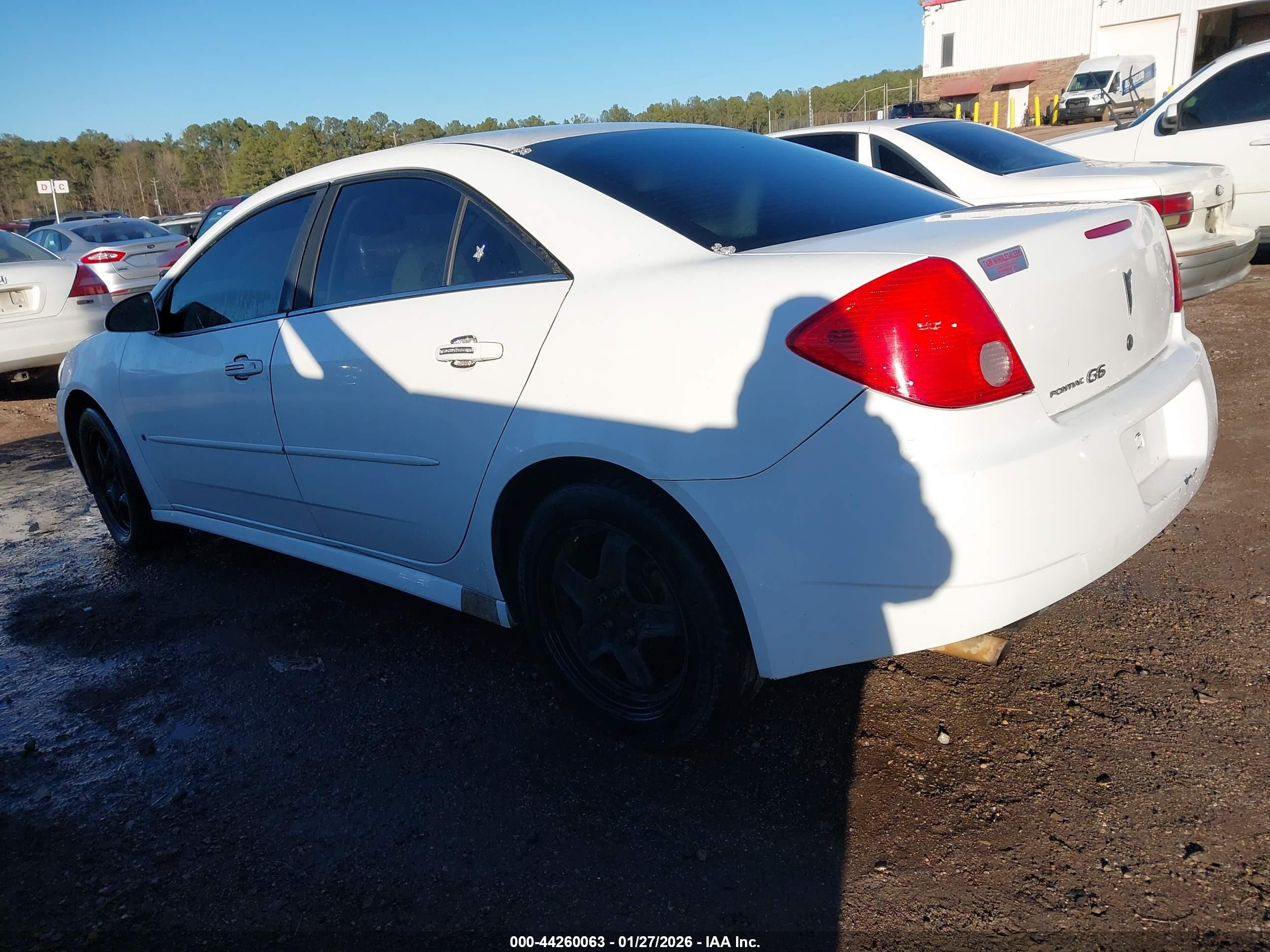 2009 Pontiac G6 New Se White vin: 1G2ZJ57B894274467