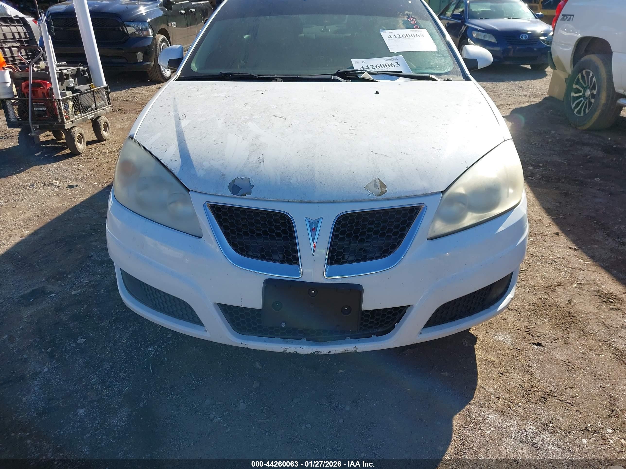 2009 Pontiac G6 New Se White vin: 1G2ZJ57B894274467