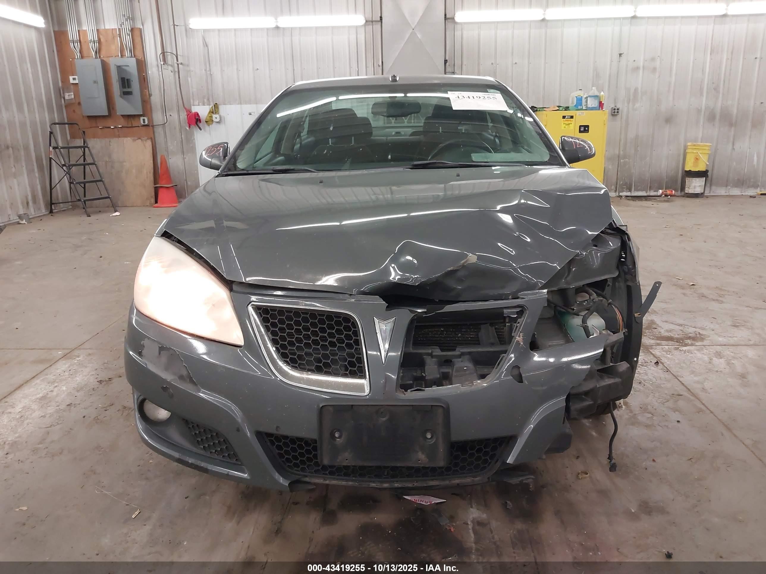 2009 Pontiac G6 New Se Gray vin: 1G2ZJ57K894260567