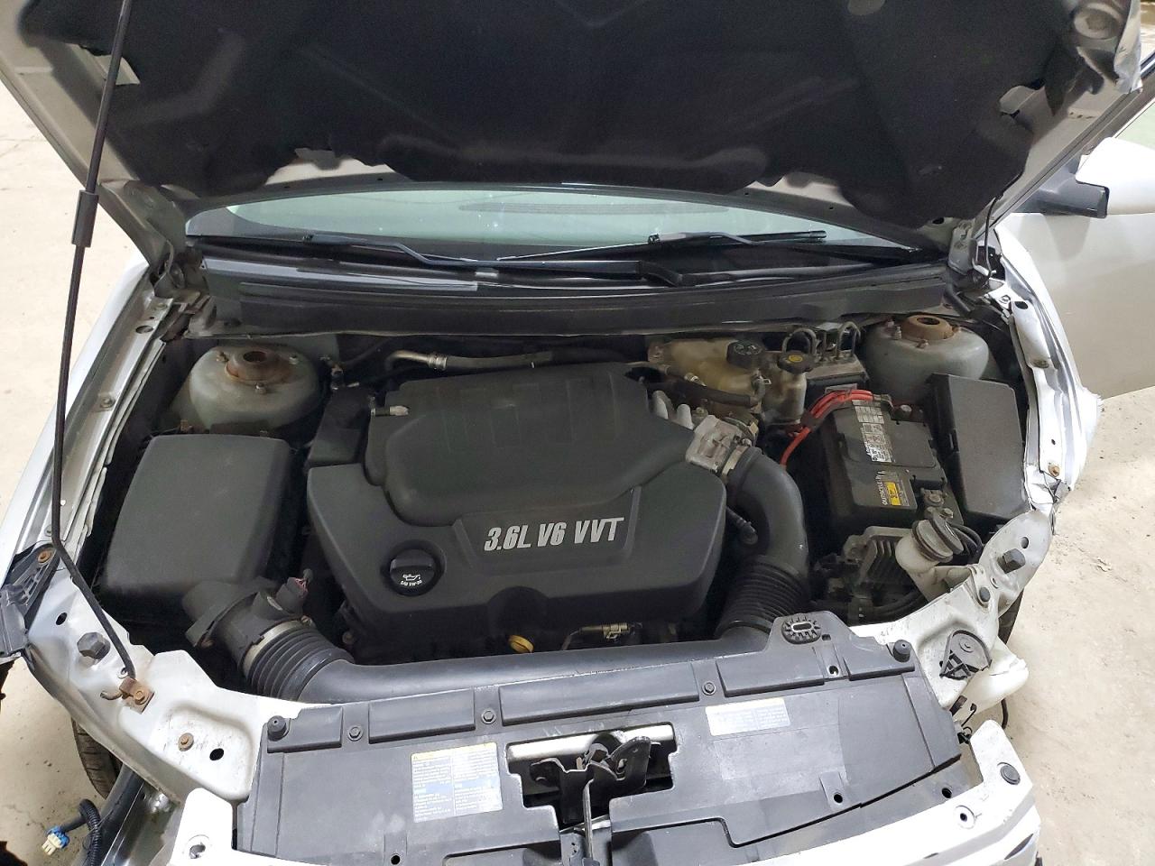2009 Pontiac G6 Gxp Silver vin: 1G2ZM577794217521