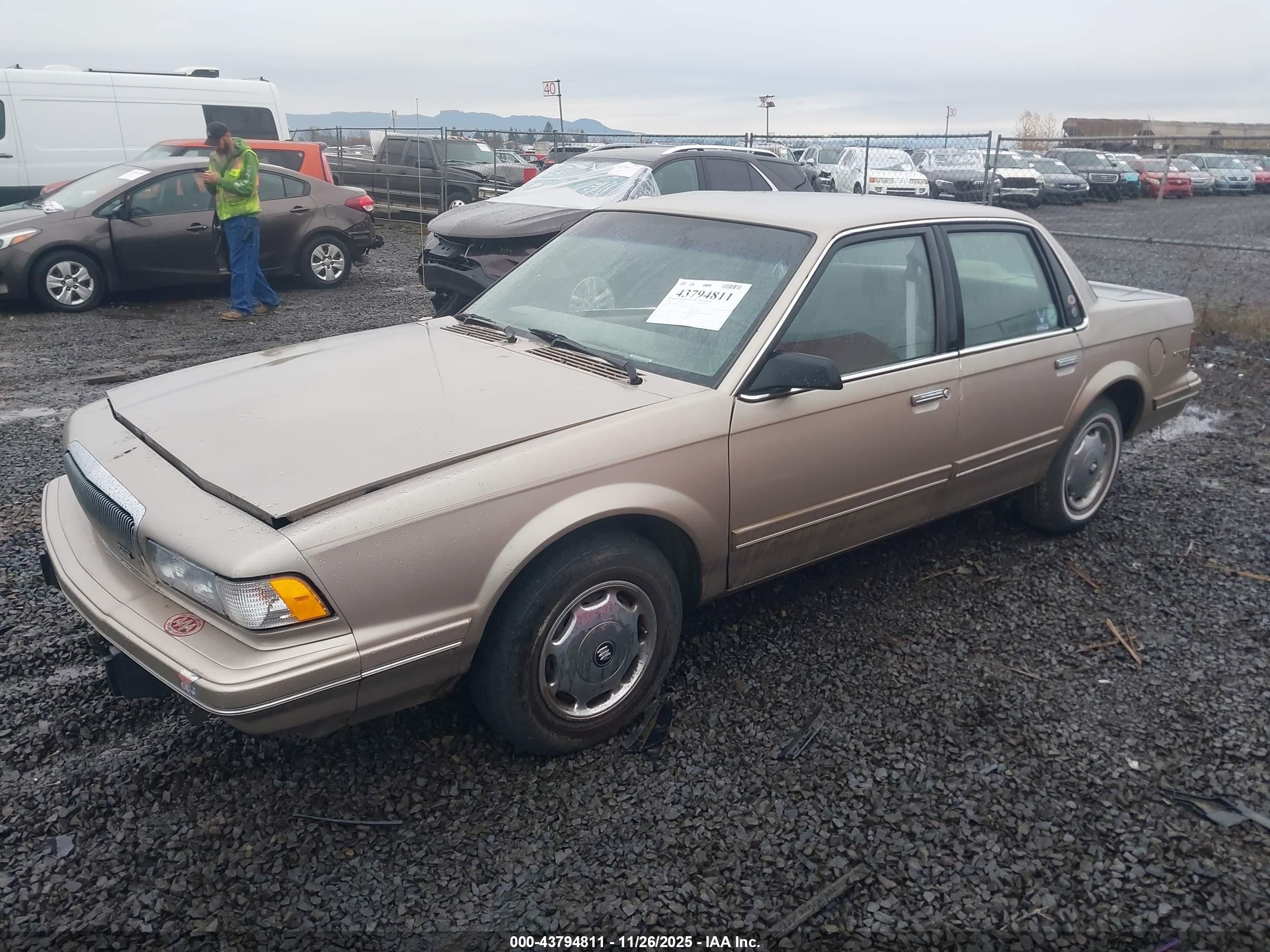 1996 Buick Century Special/custom/limited Brown vin: 1G4AG55M1T6412305