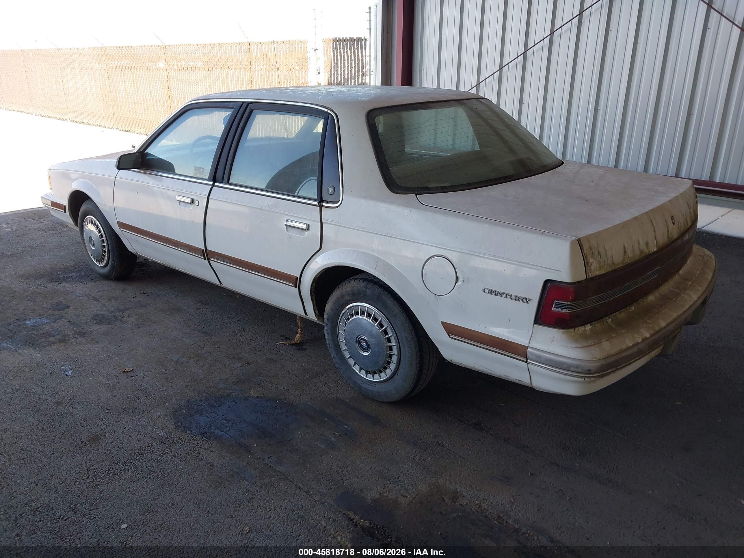 1996 Buick Century Special/custom/limited White vin: 1G4AG55M2T6407436