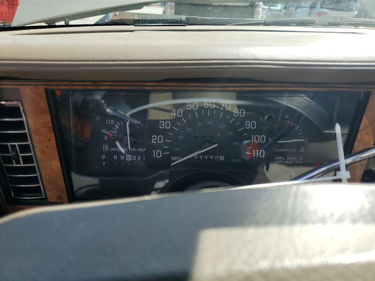 1996 Buick Century Special Tan vin: 1G4AG55M2T6412653