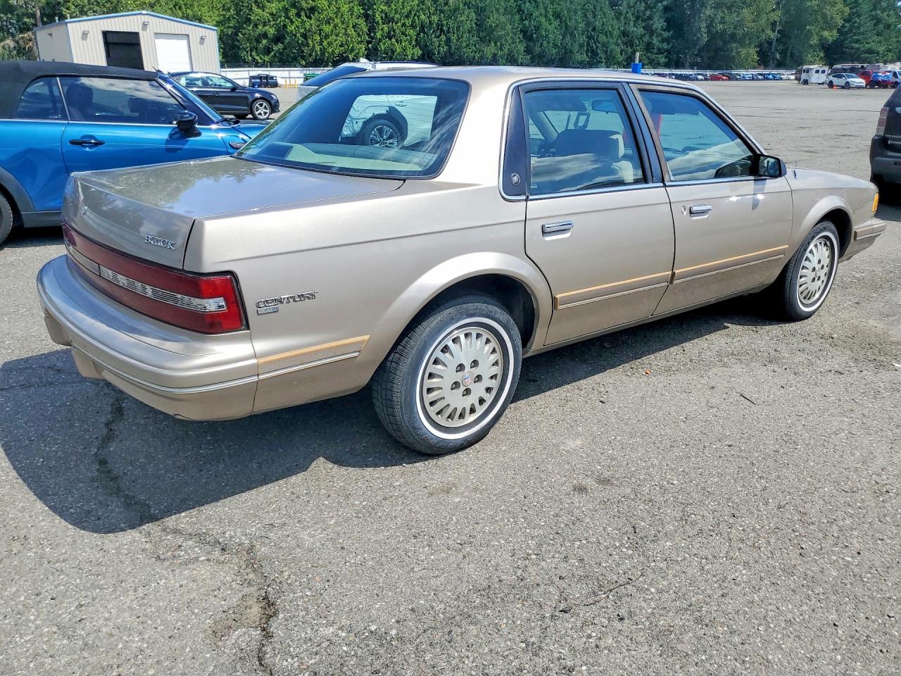 1996 Buick Century Special Tan vin: 1G4AG55M2T6412653