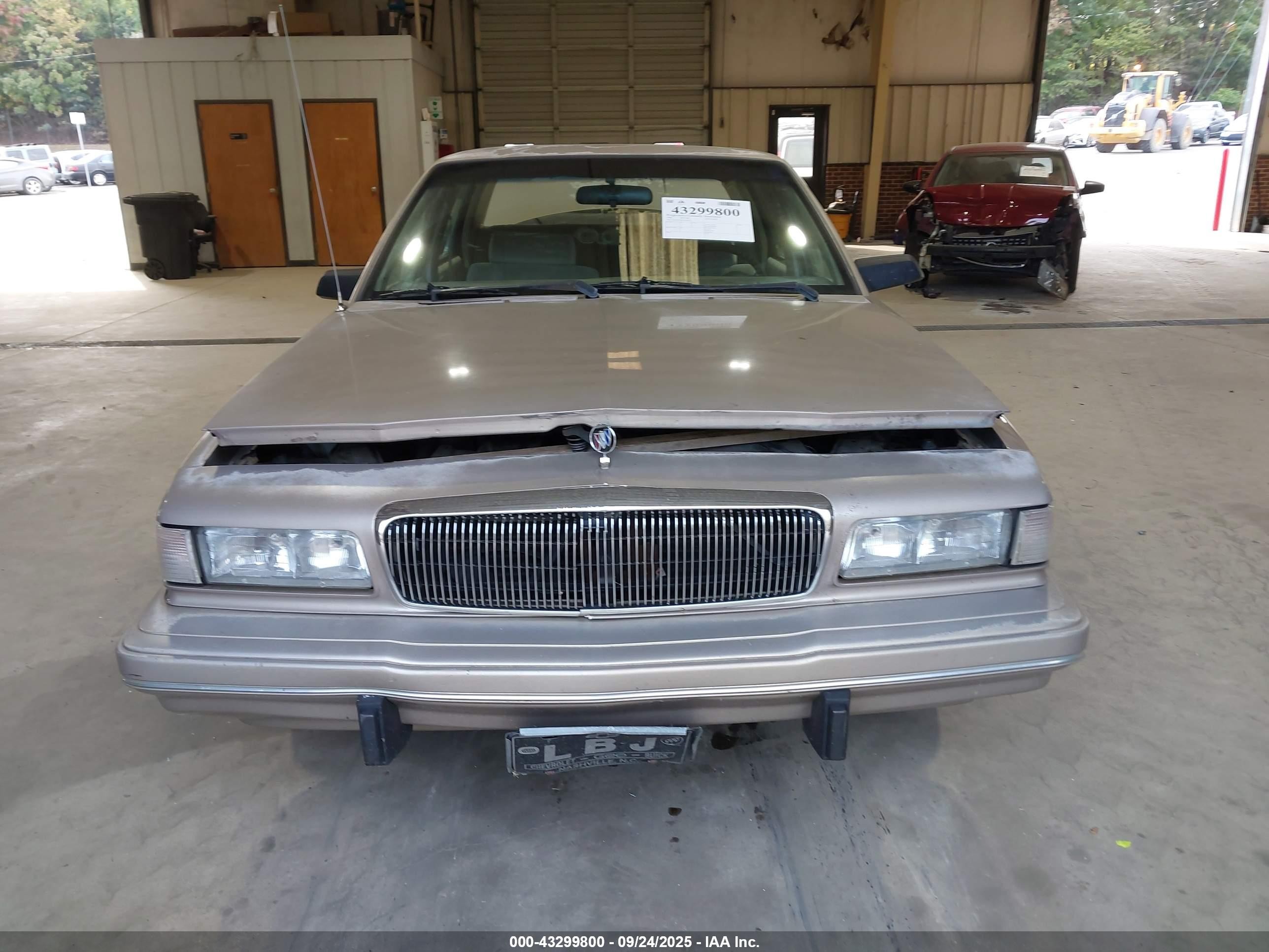 1996 Buick Century Special/custom/limited Tan vin: 1G4AG55M3T6424701
