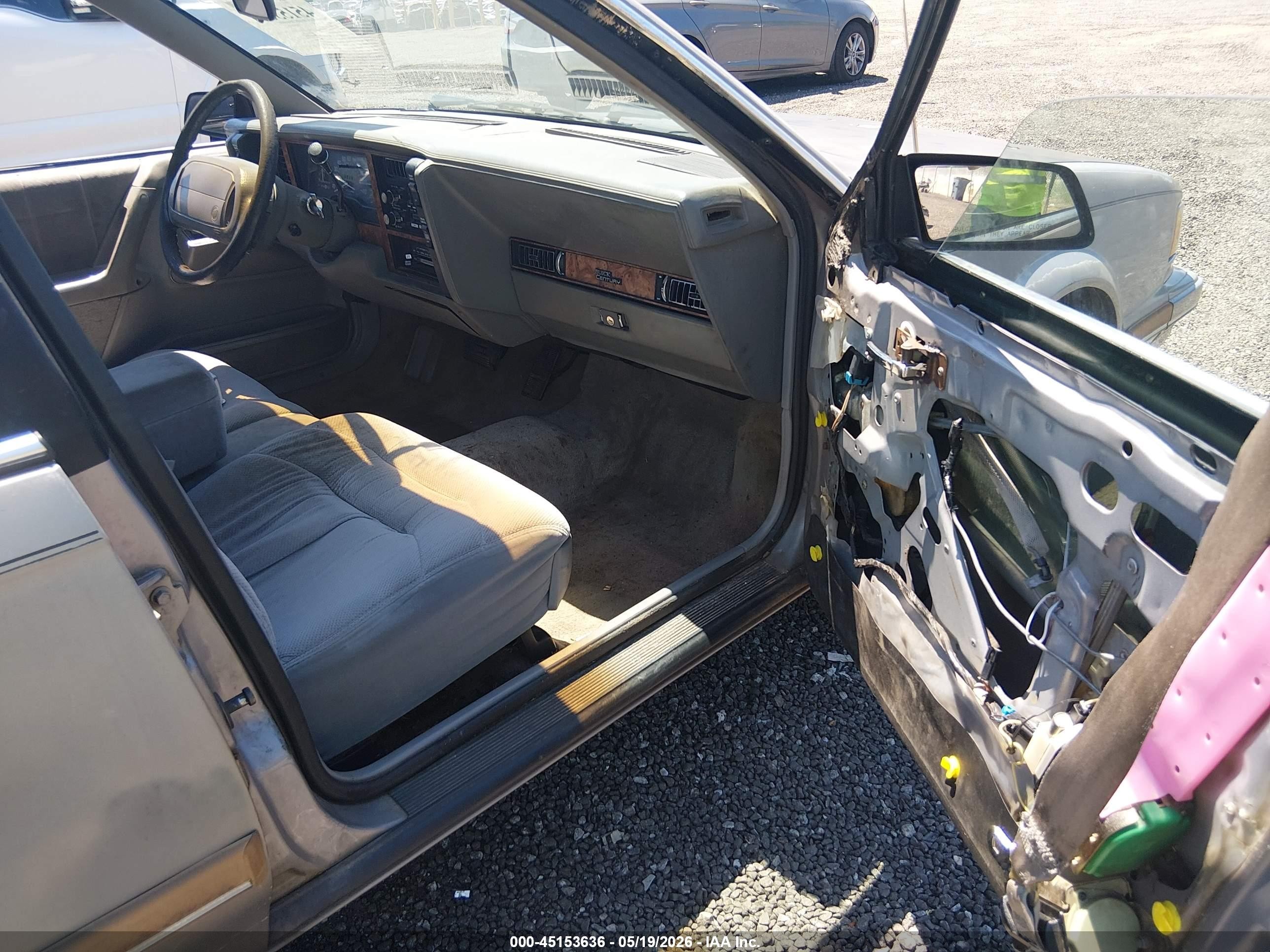 1996 Buick Century Special/custom/limited Silver vin: 1G4AG55M3T6440901