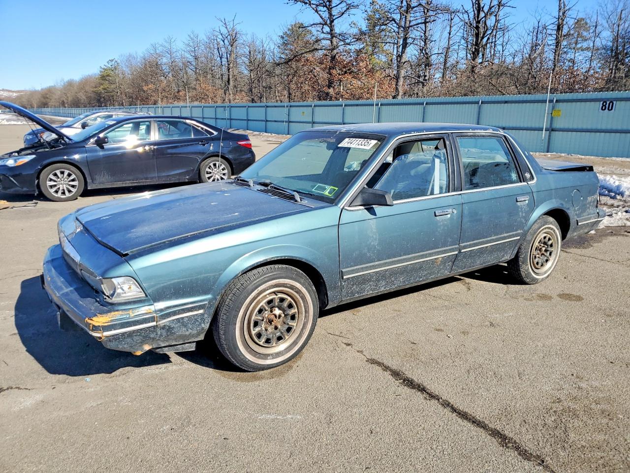 1993 Buick Century Special Бирюзовый vin: 1G4AG55N3P6453176
