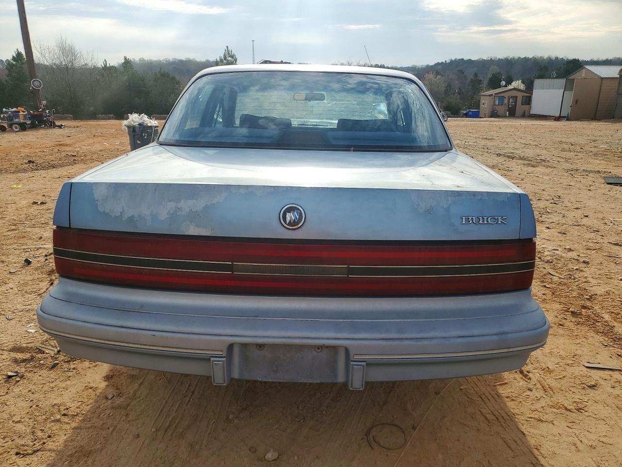 1993 Buick Century Special Синий vin: 1G4AG55N3P6489286