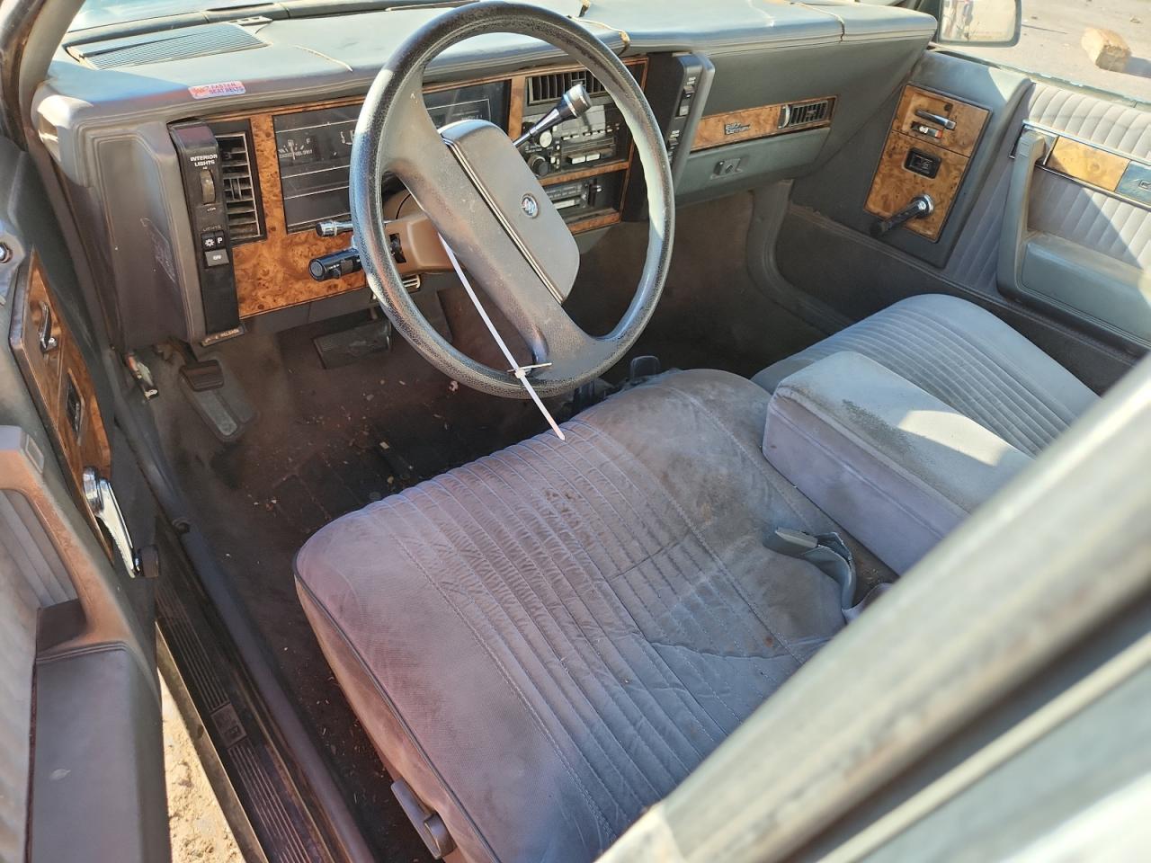 1989 Buick Century Custom Silver vin: 1G4AH51N5KT452642