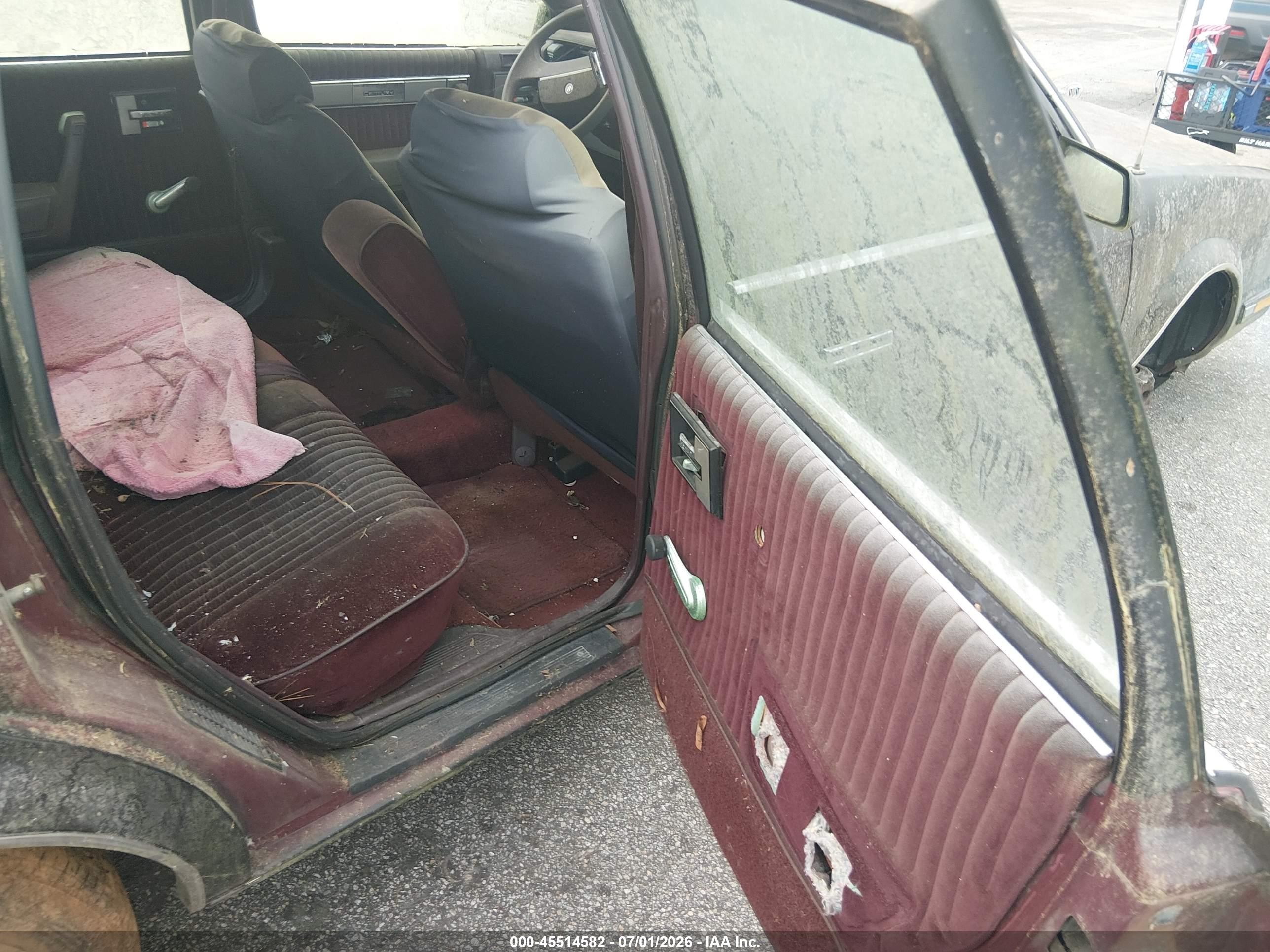 1988 Buick Century Custom Black vin: 1G4AH51R6JT445524