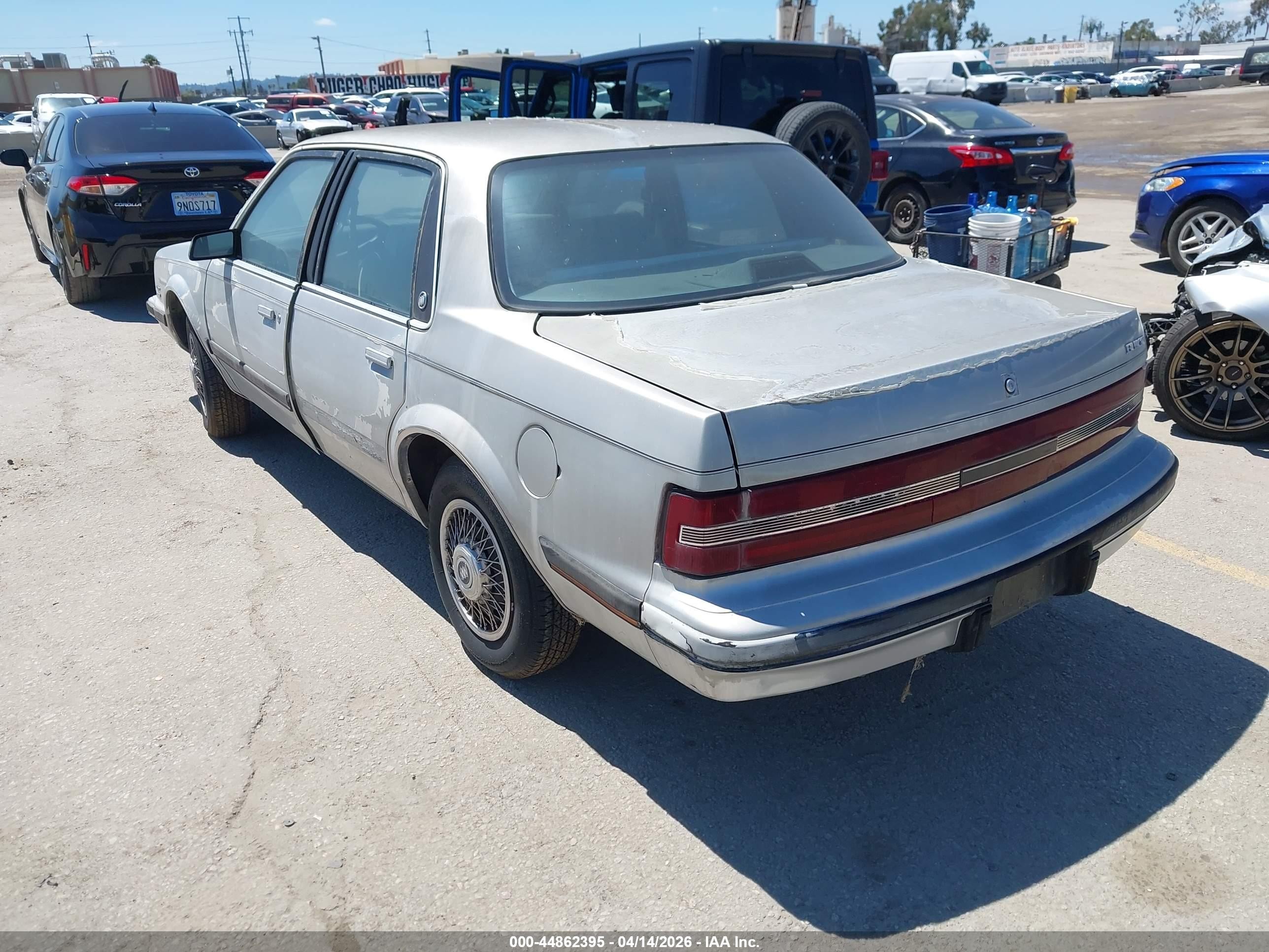 1989 Buick Century Limited Silver vin: 1G4AL51N3K6449736
