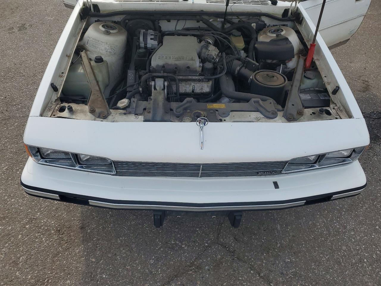 1988 Buick Century Limited White vin: 1G4AL51WXJT435907