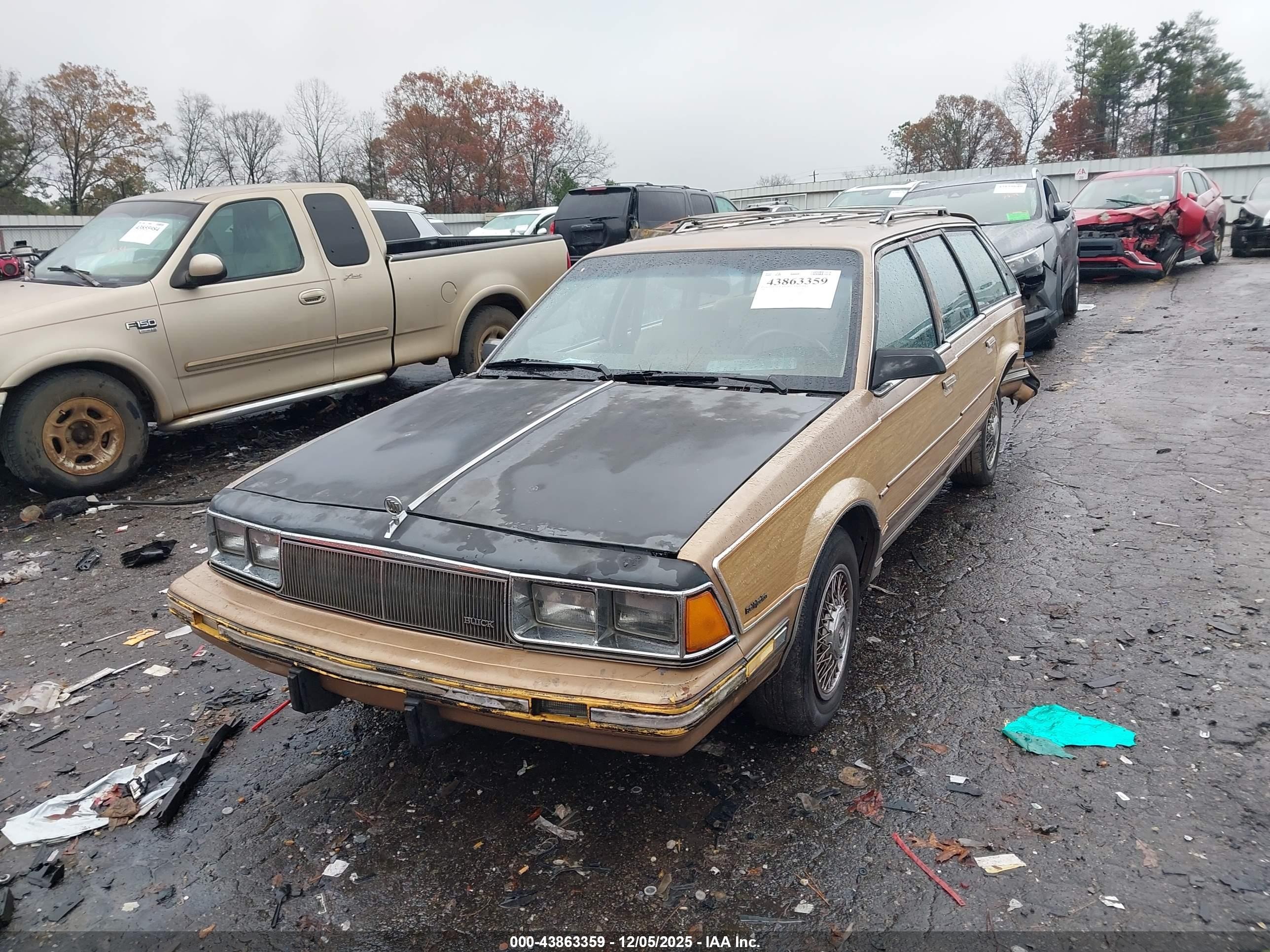 1988 Buick Century Estate Brown vin: 1G4AL8132J6415656