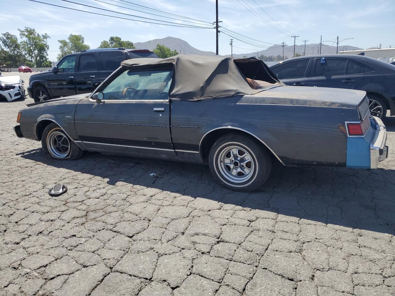 1981 Buick Regal Limited Gray vin: 1G4AM47AXBZ135334
