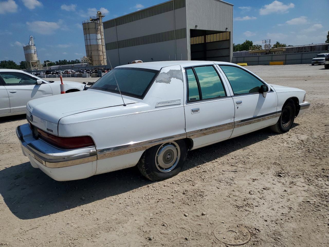 1994 Buick Roadmaster White vin: 1G4BN52P0RR403966