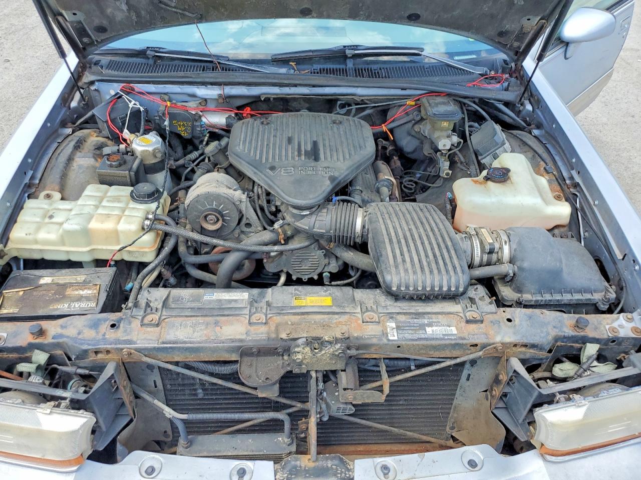 1994 Buick Roadmaster Blue vin: 1G4BN52P0RR431007