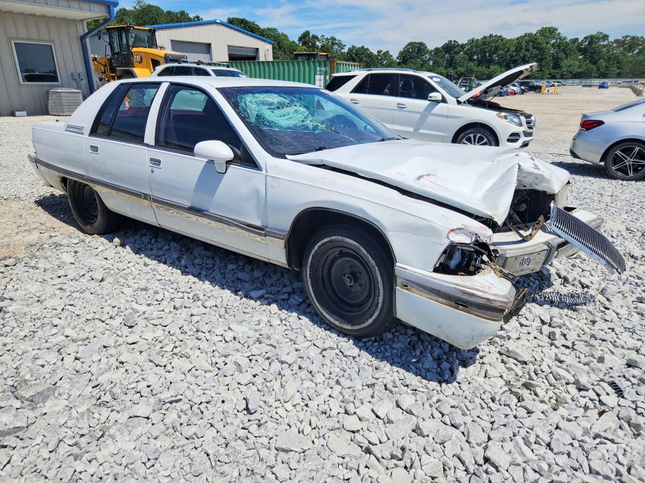 1994 Buick Roadmaster White vin: 1G4BN52P1RR432506
