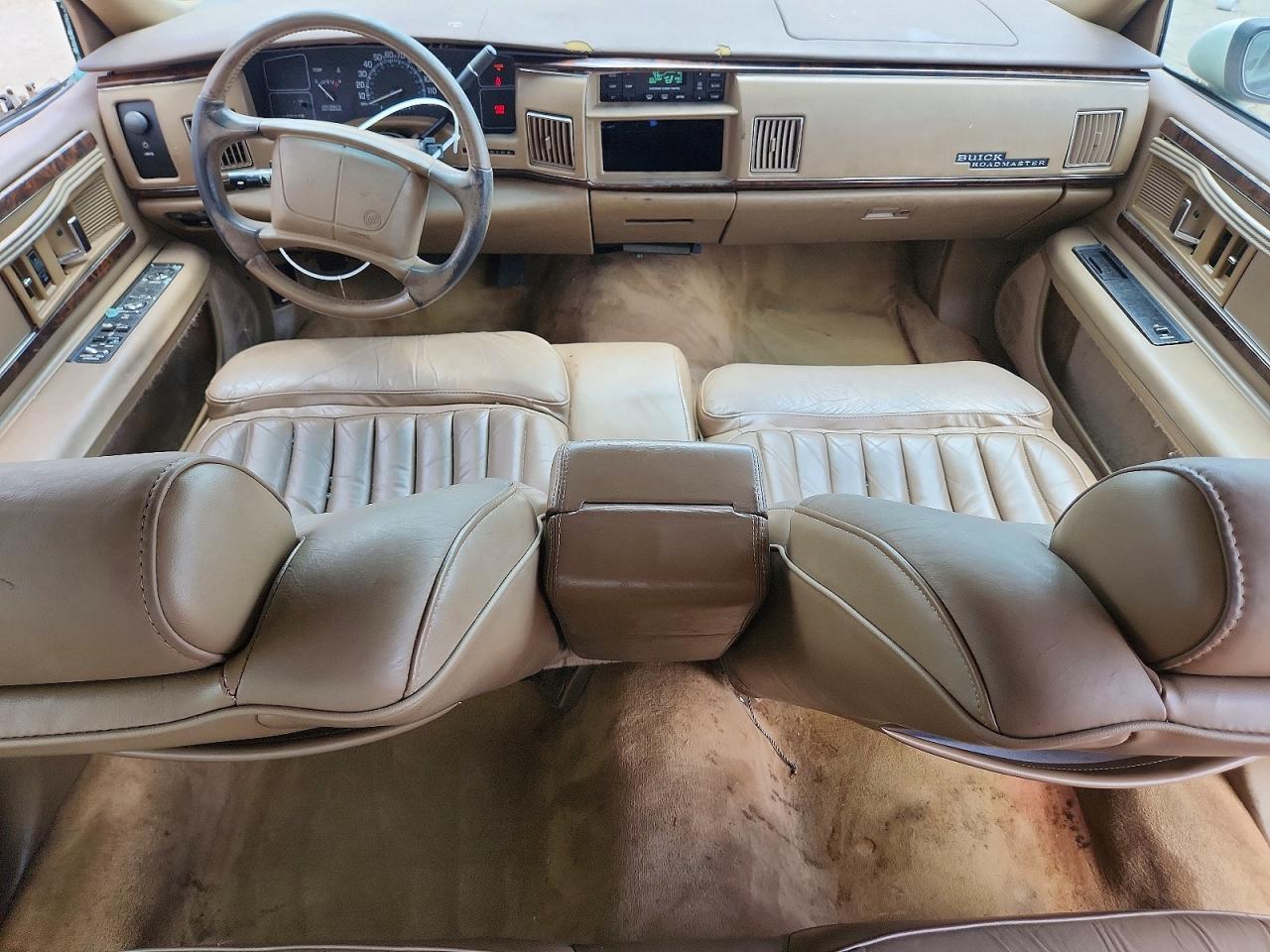 1994 Buick Roadmaster White vin: 1G4BN52P2RR435642