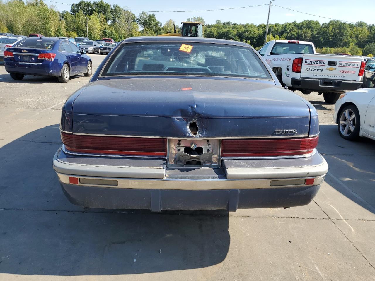 1994 Buick Roadmaster Синий vin: 1G4BN52P3RR410992