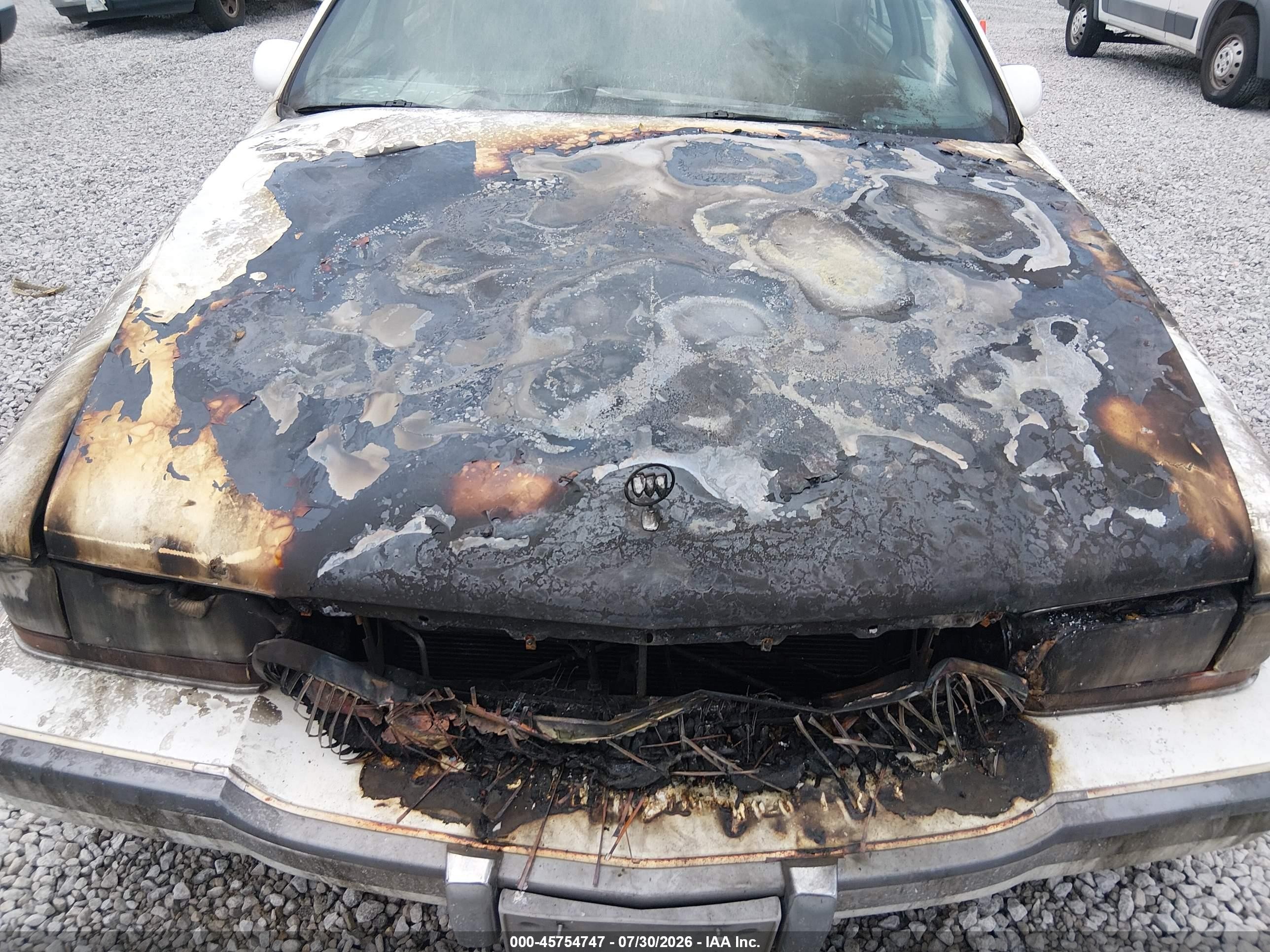 1994 Buick Roadmaster   White vin: 1G4BN52P4RR436808