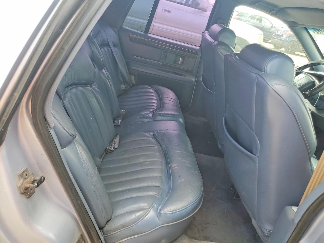 1994 Buick Roadmaster Blue vin: 1G4BN52P6RR422487