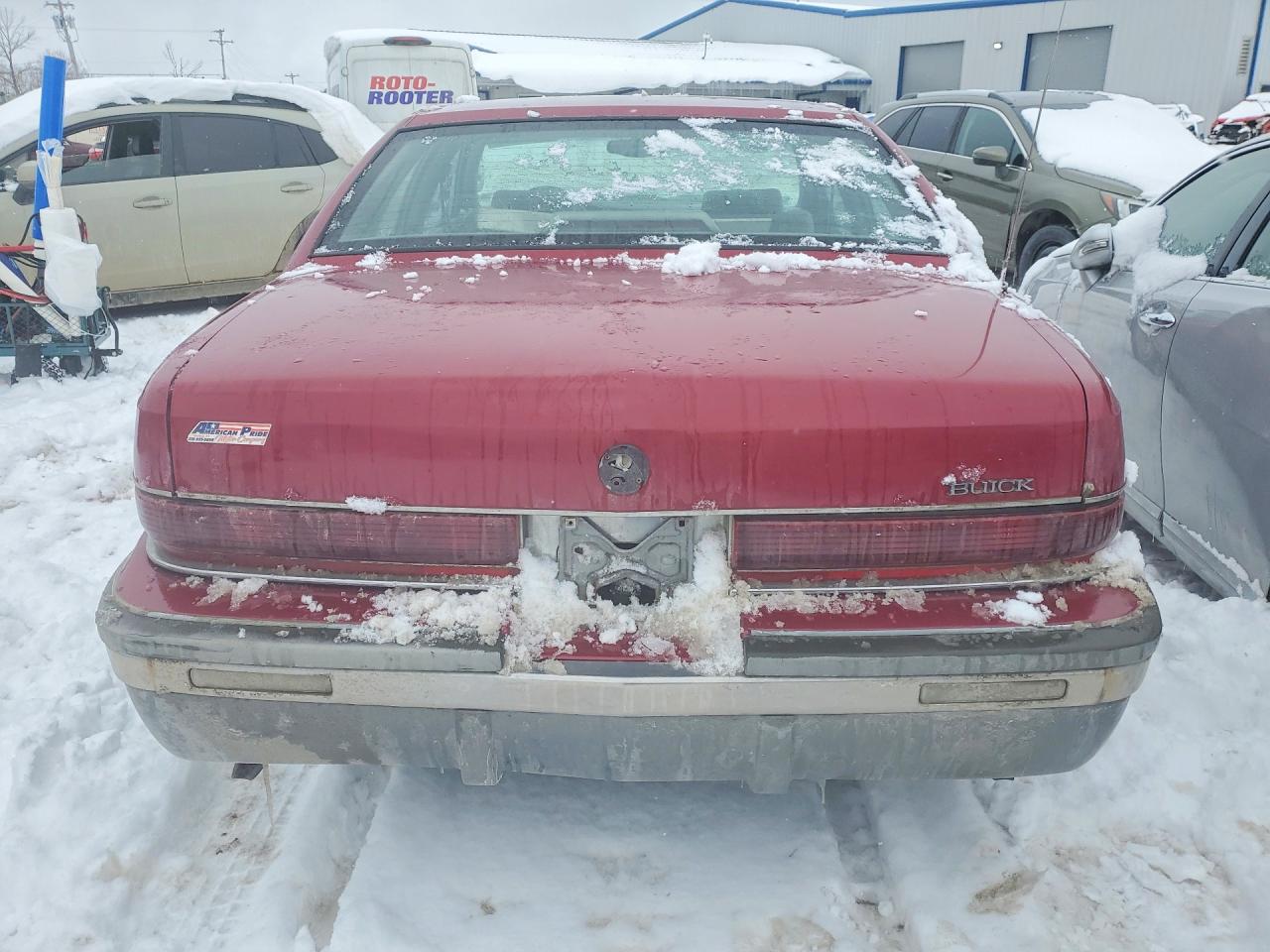 1994 Buick Roadmaster Burgundy vin: 1G4BN52PXRR413596