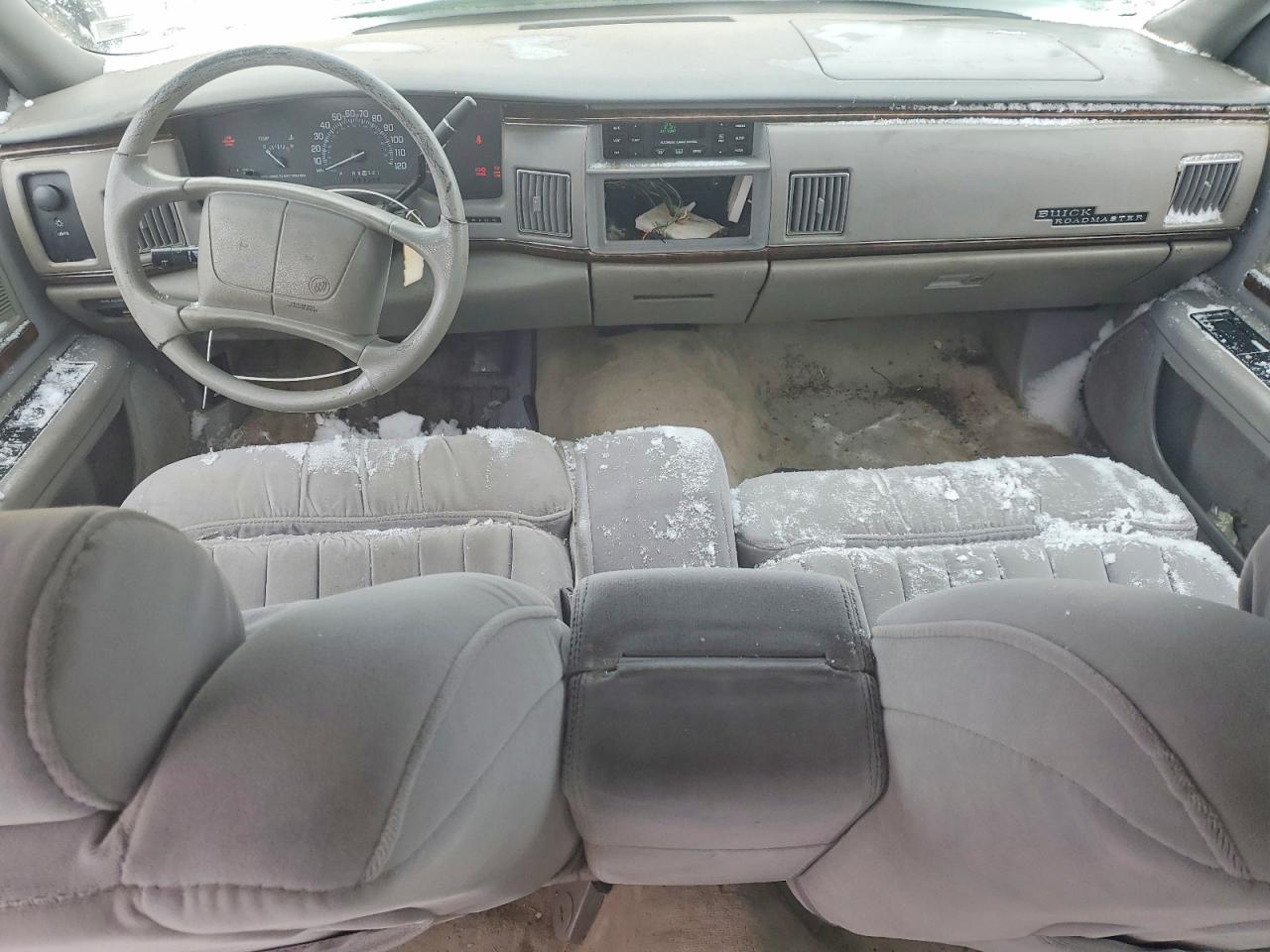 1994 Buick Roadmaster Burgundy vin: 1G4BN52PXRR413596