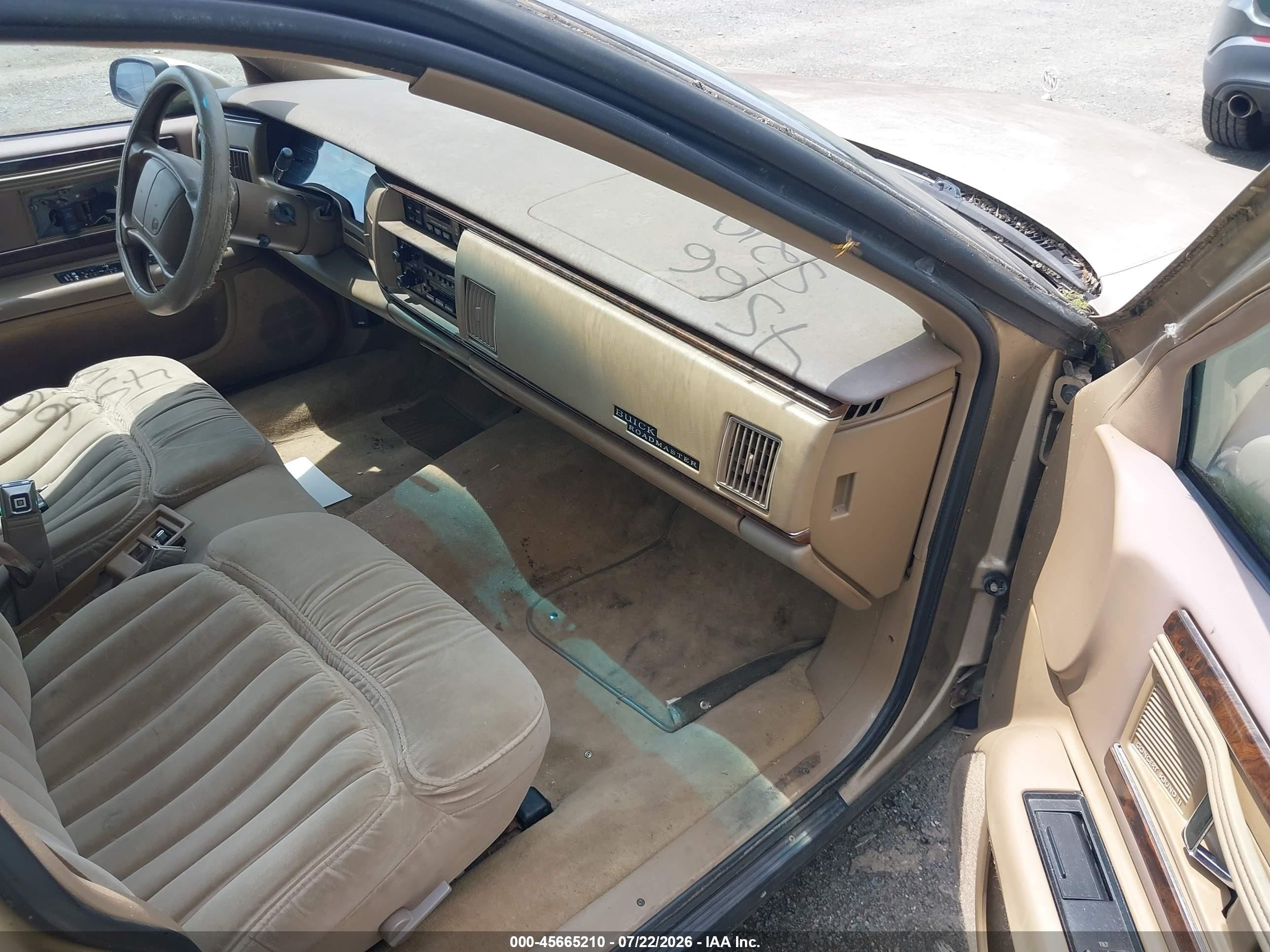 1994 Buick Roadmaster   Champagne vin: 1G4BN52PXRR420144