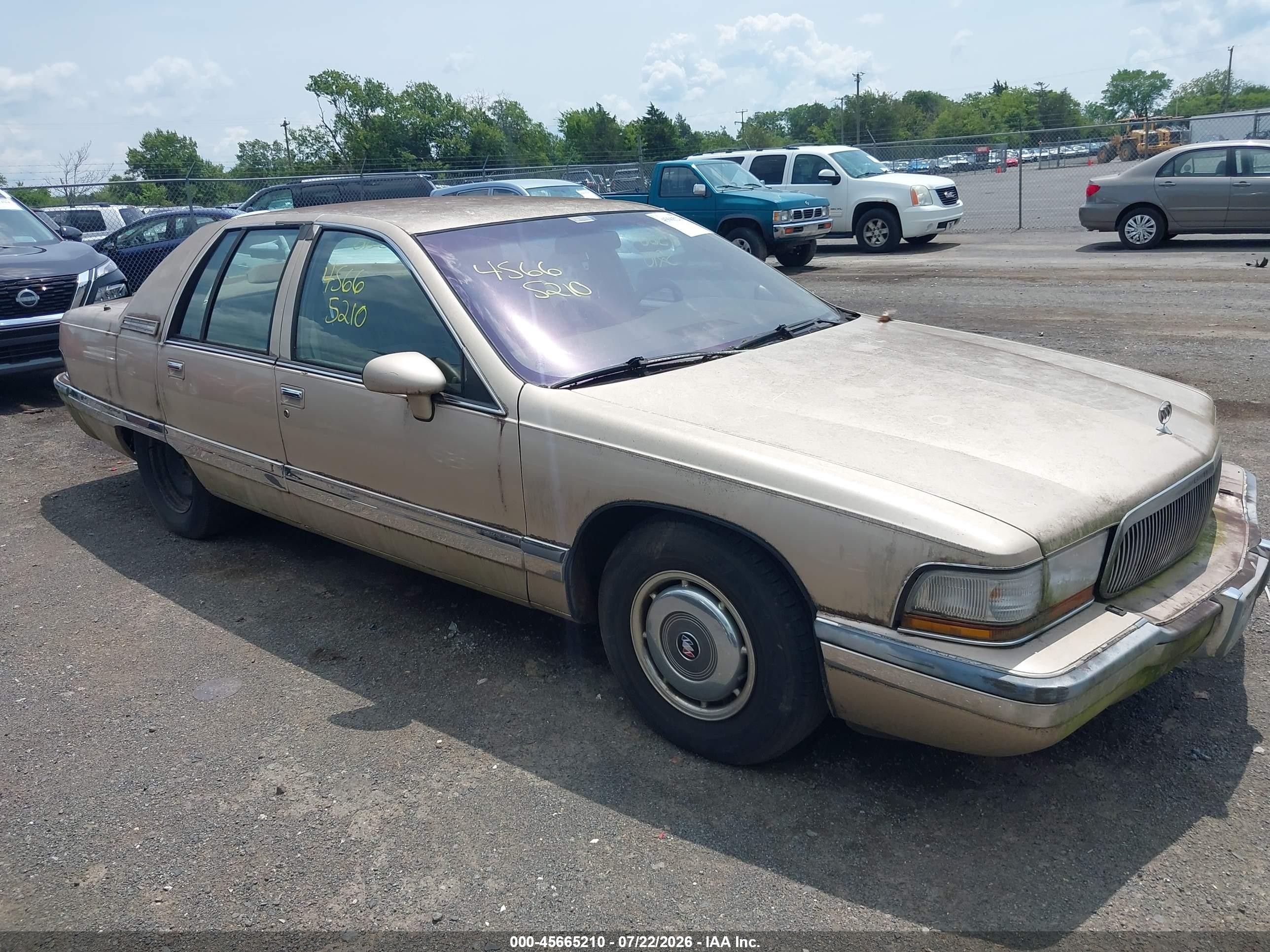 1994 Buick Roadmaster   Champagne vin: 1G4BN52PXRR420144