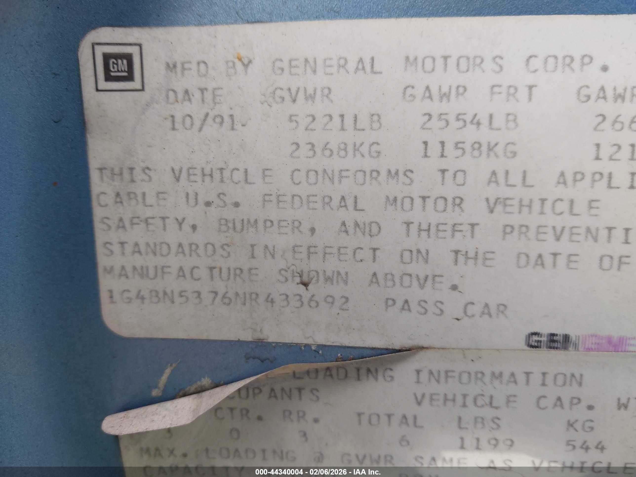 1992 Buick Roadmaster   Blue vin: 1G4BN5376NR433692