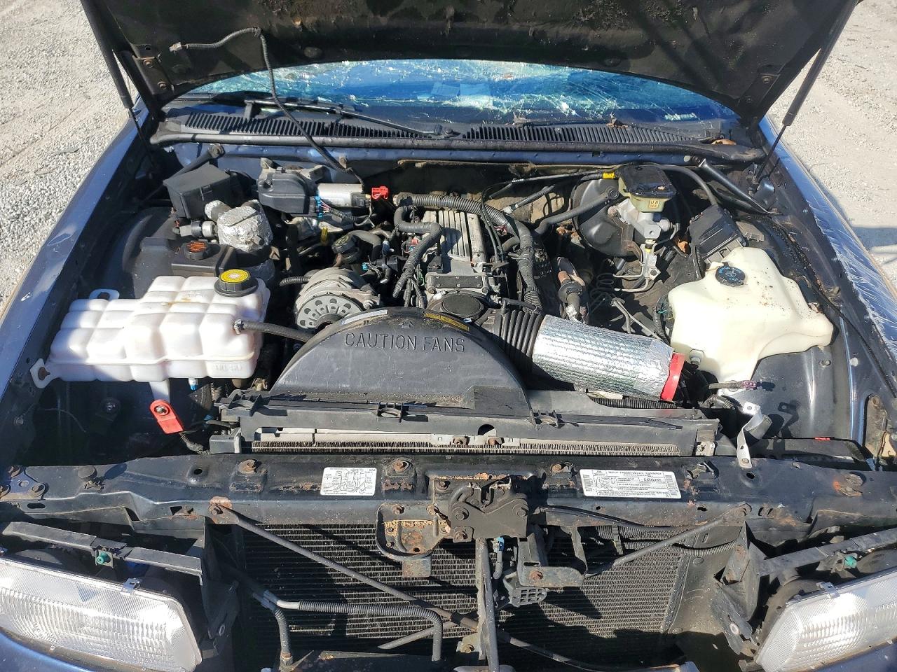 1996 Buick Roadmaster Base Blue vin: 1G4BR82P1TR418487