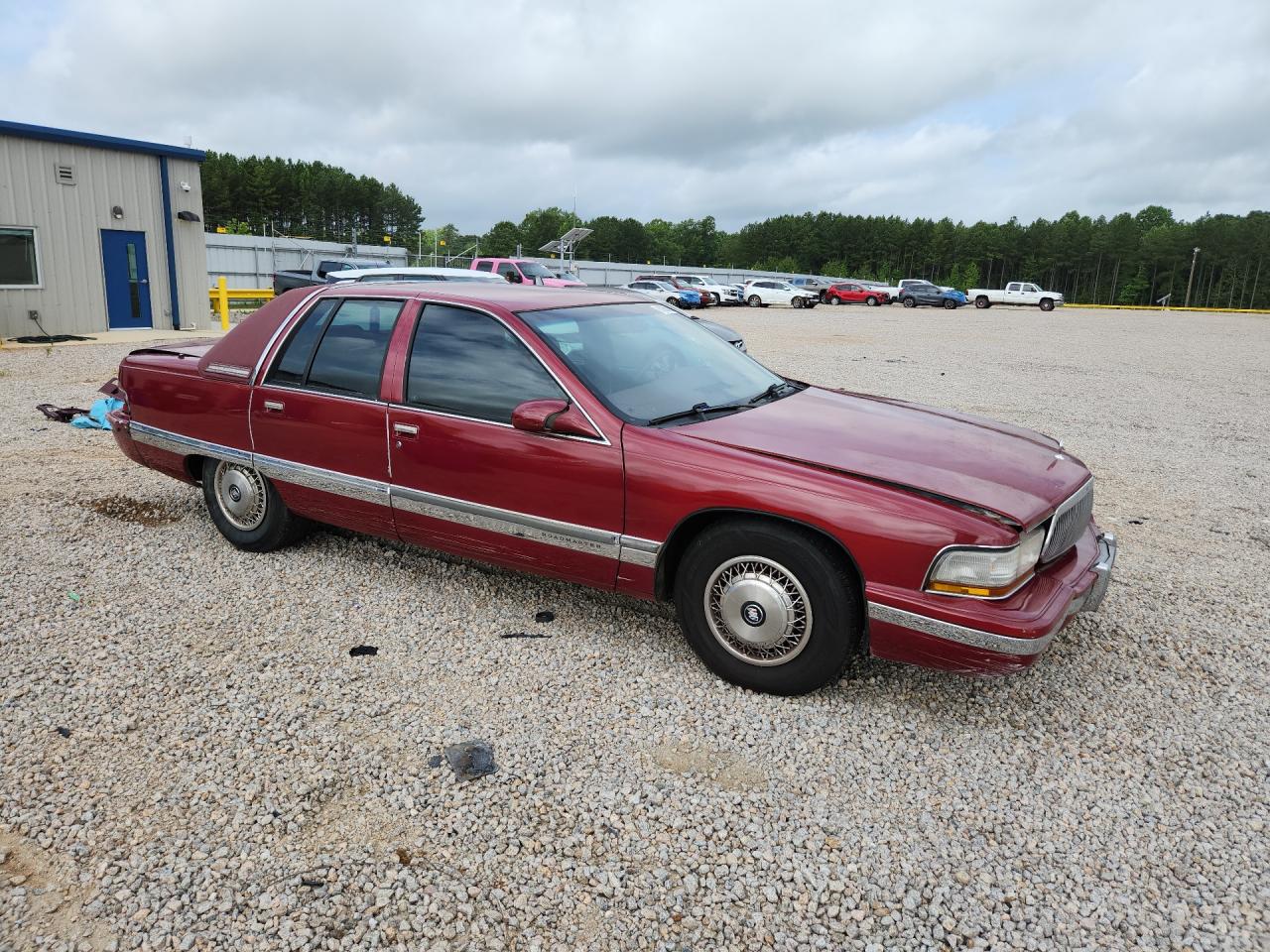 1996 Buick Roadmaster Limited Burgundy vin: 1G4BT52P1TR416111