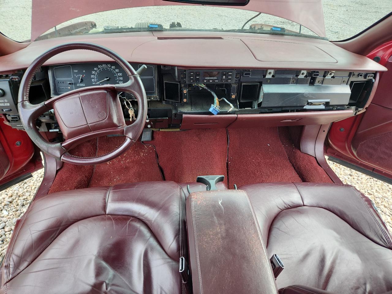 1996 Buick Roadmaster Limited Burgundy vin: 1G4BT52P1TR416111