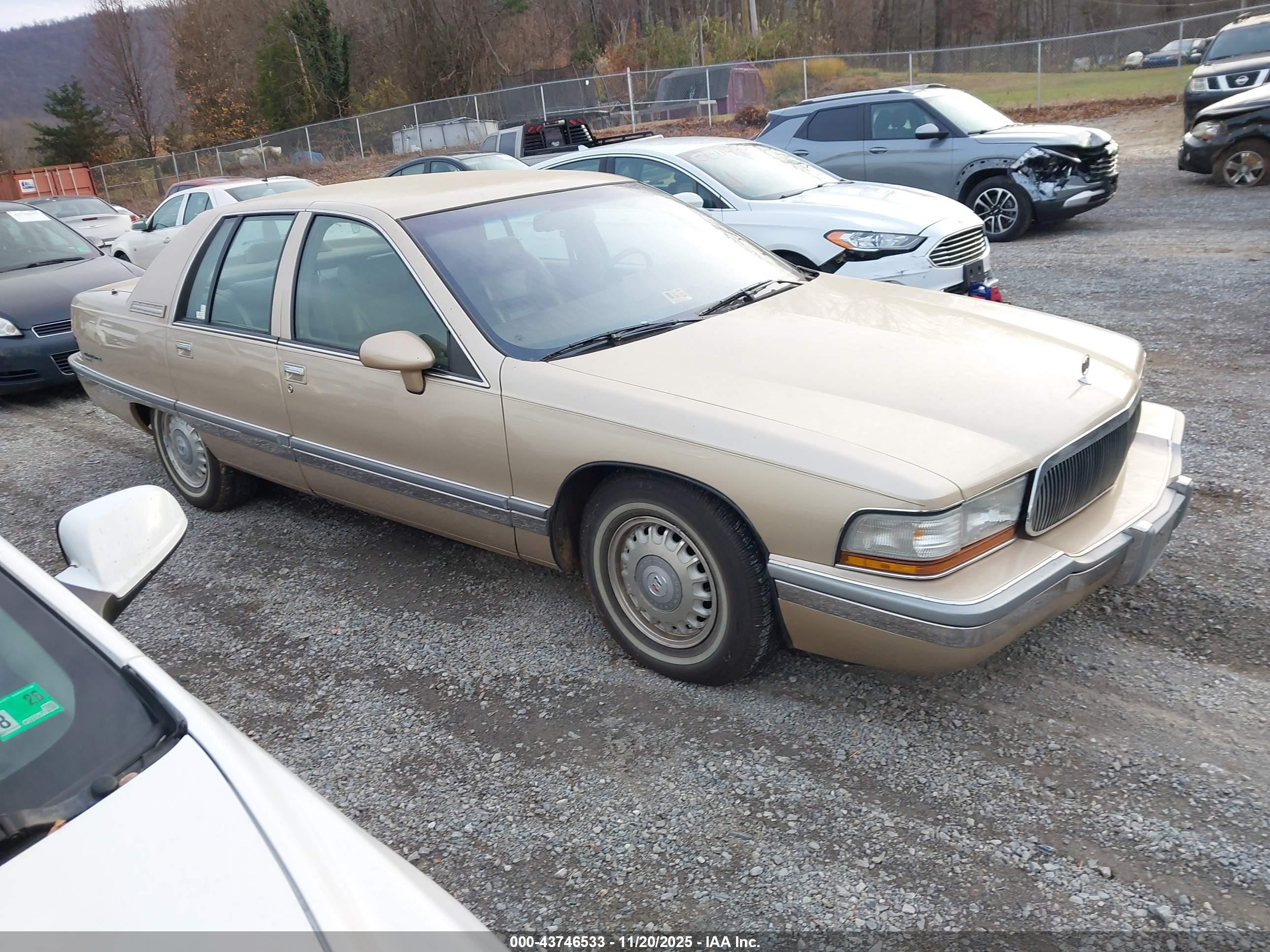 1994 Buick Roadmaster Limited Gold vin: 1G4BT52P5RR409042