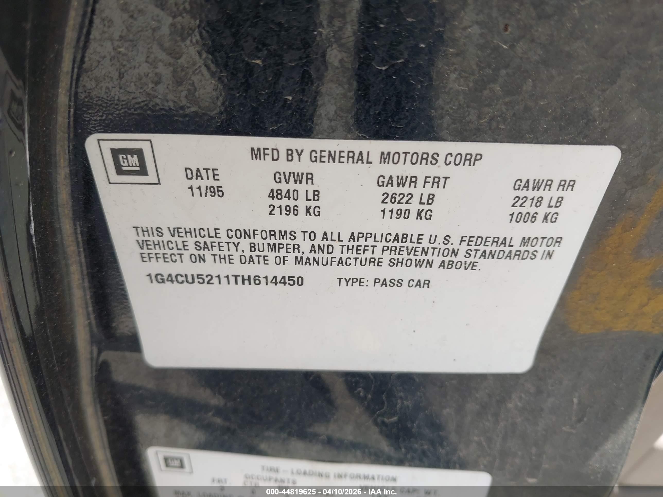 1996 Buick Park Avenue Ultra Black vin: 1G4CU5211TH614450