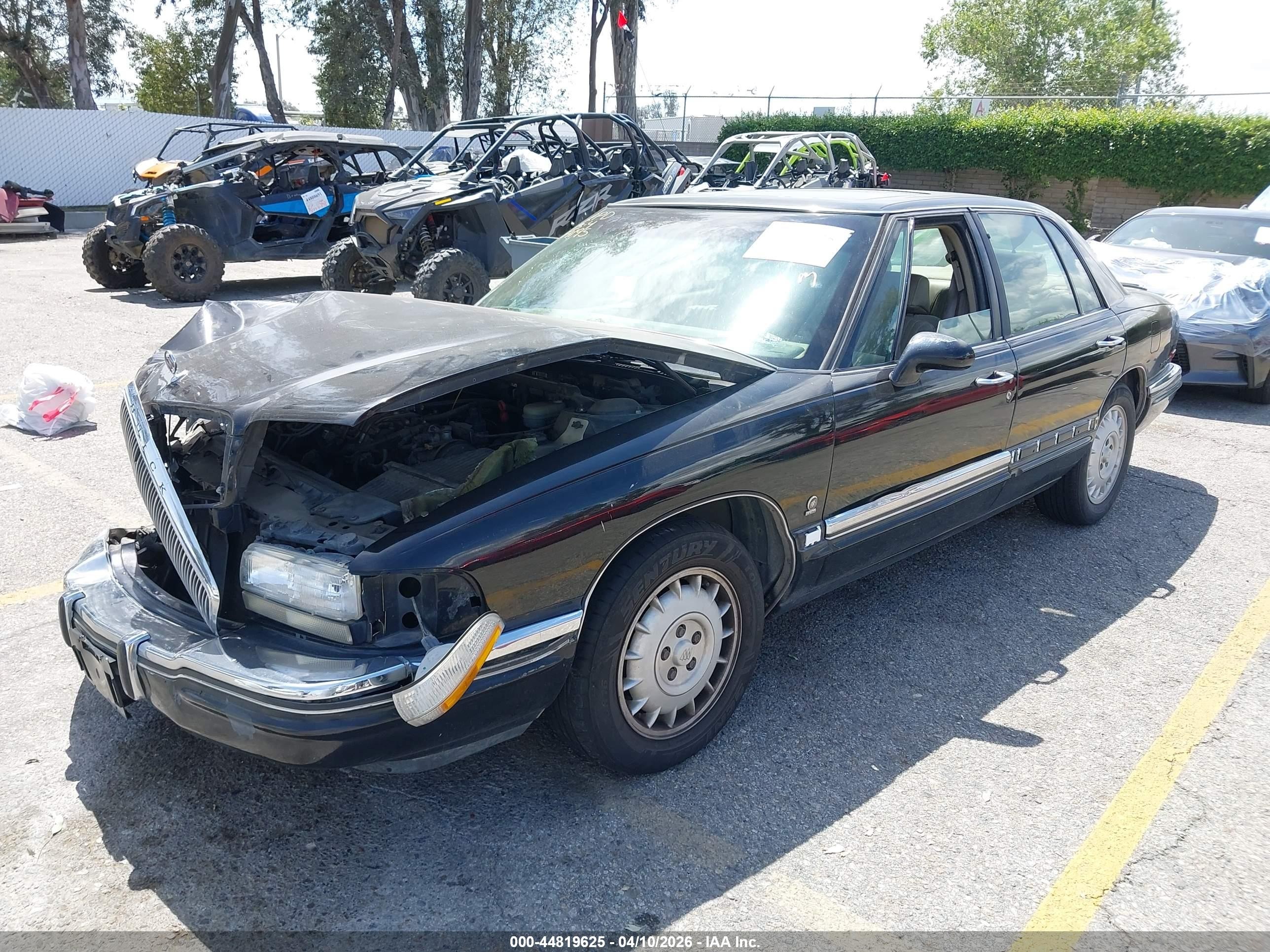 1996 Buick Park Avenue Ultra Black vin: 1G4CU5211TH614450