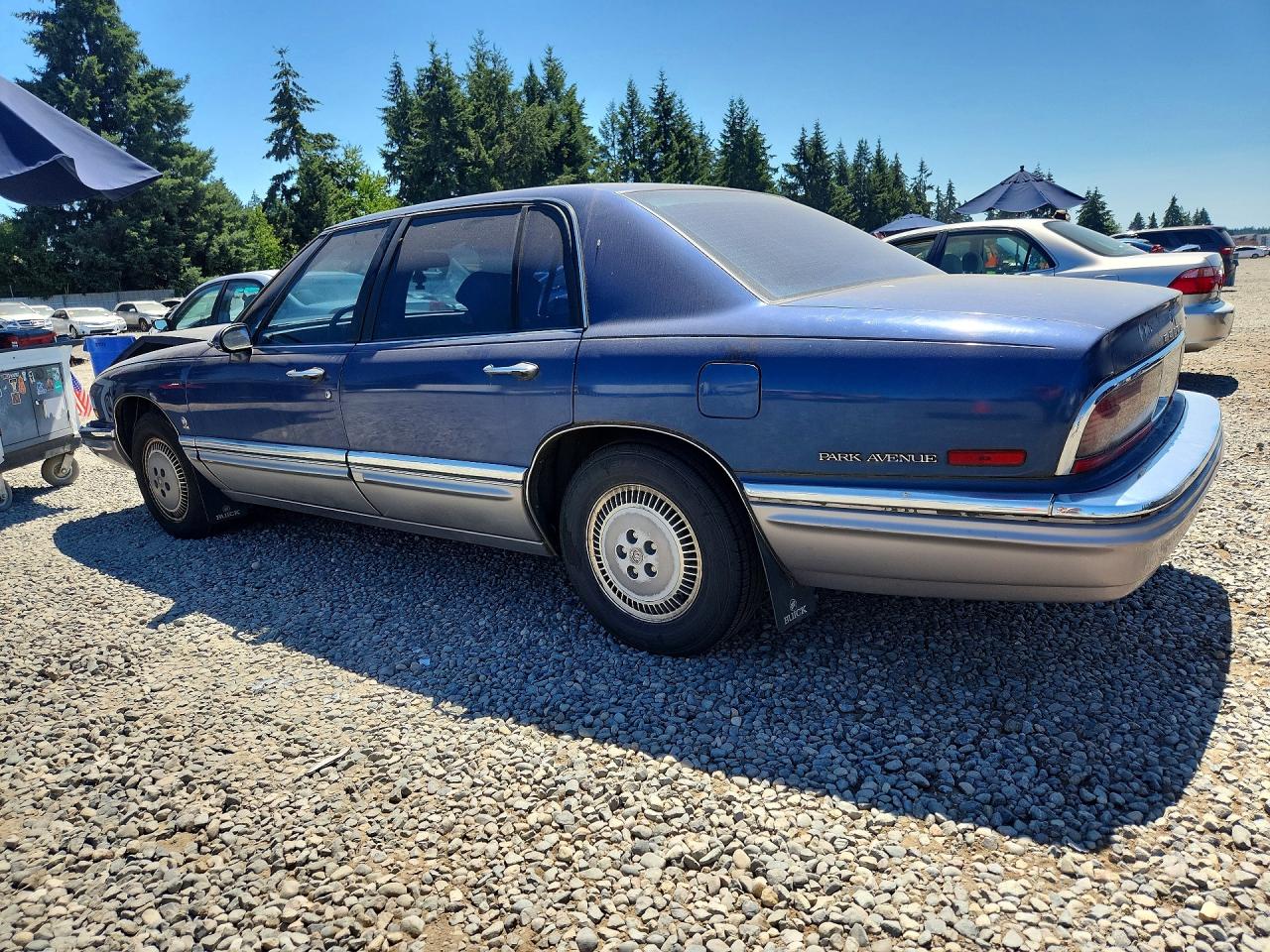 1995 Buick Park Avenue Ultra Blue vin: 1G4CU5212SH601916
