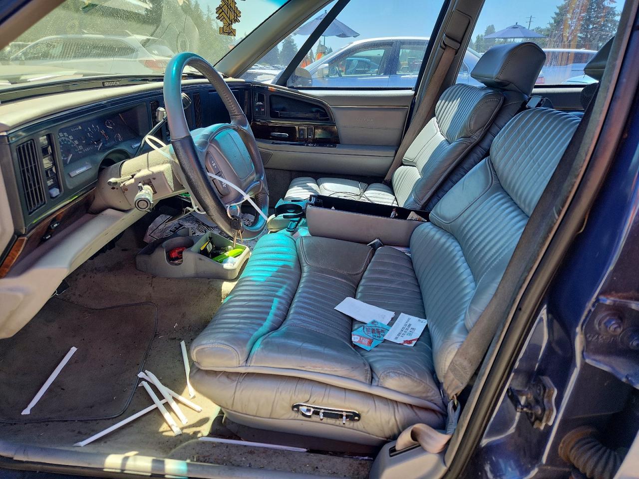 1995 Buick Park Avenue Ultra Blue vin: 1G4CU5212SH601916