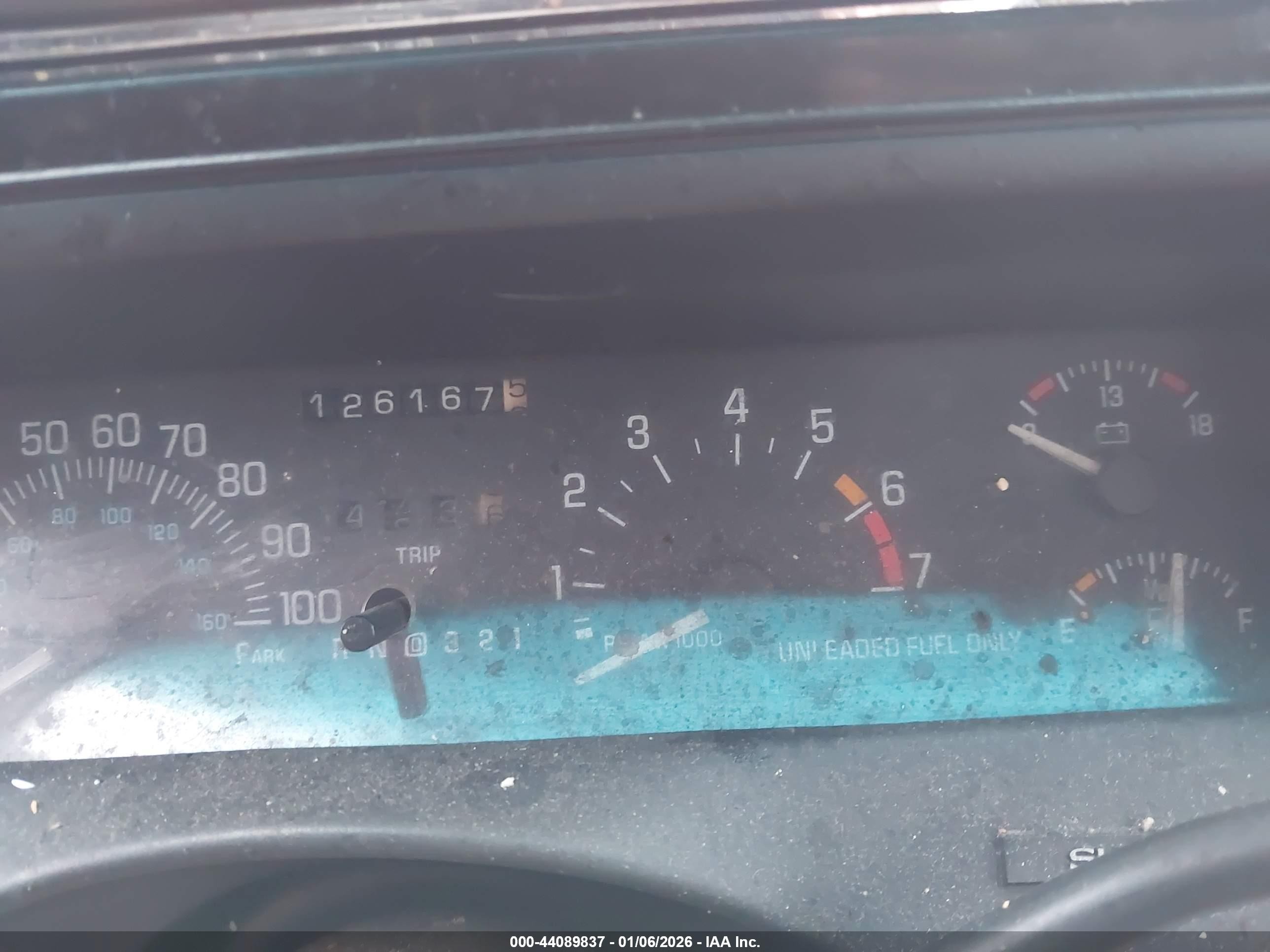 1996 Buick Park Avenue Ultra Tan vin: 1G4CU5214TH616208