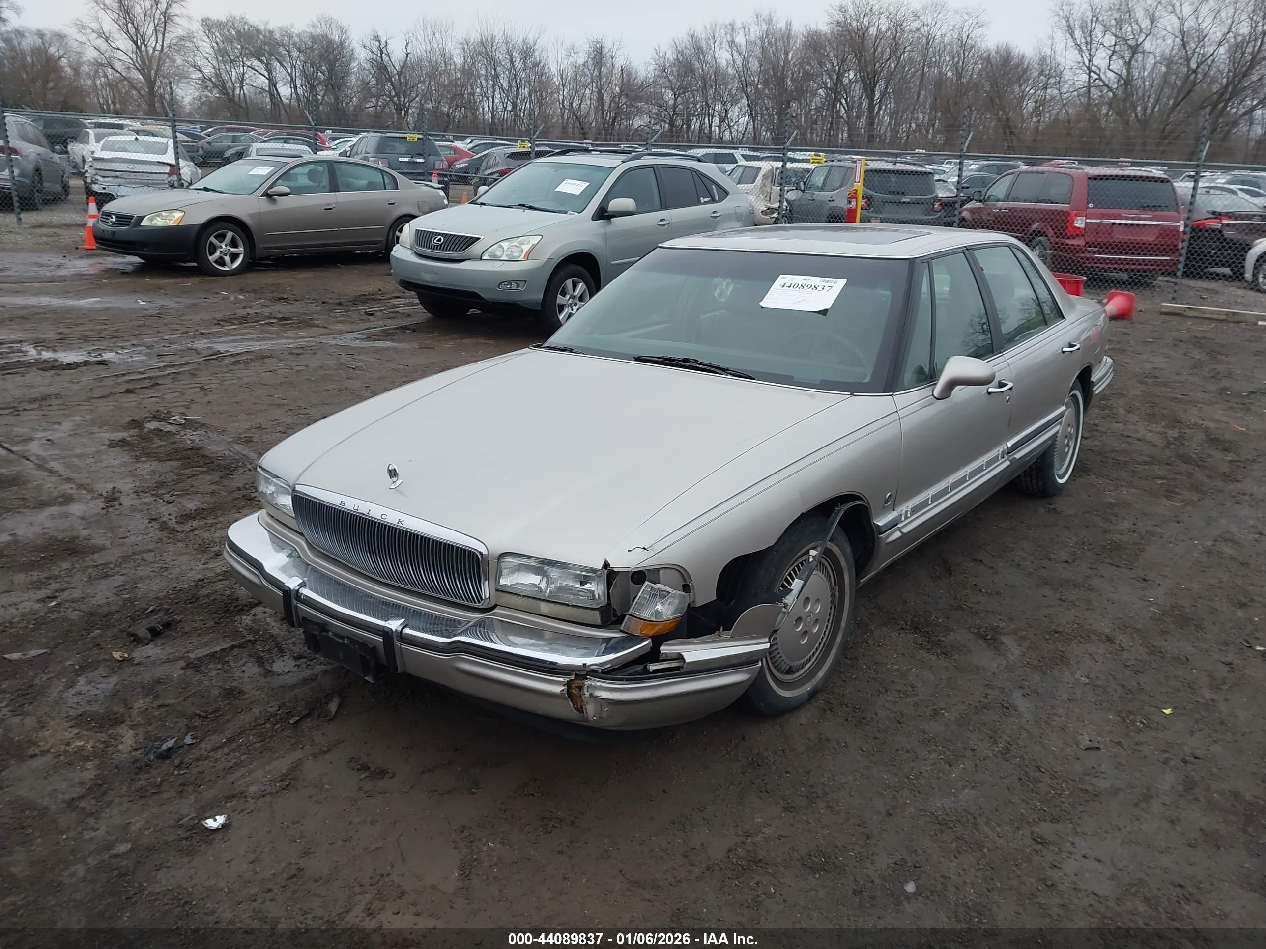 1996 Buick Park Avenue Ultra Tan vin: 1G4CU5214TH616208