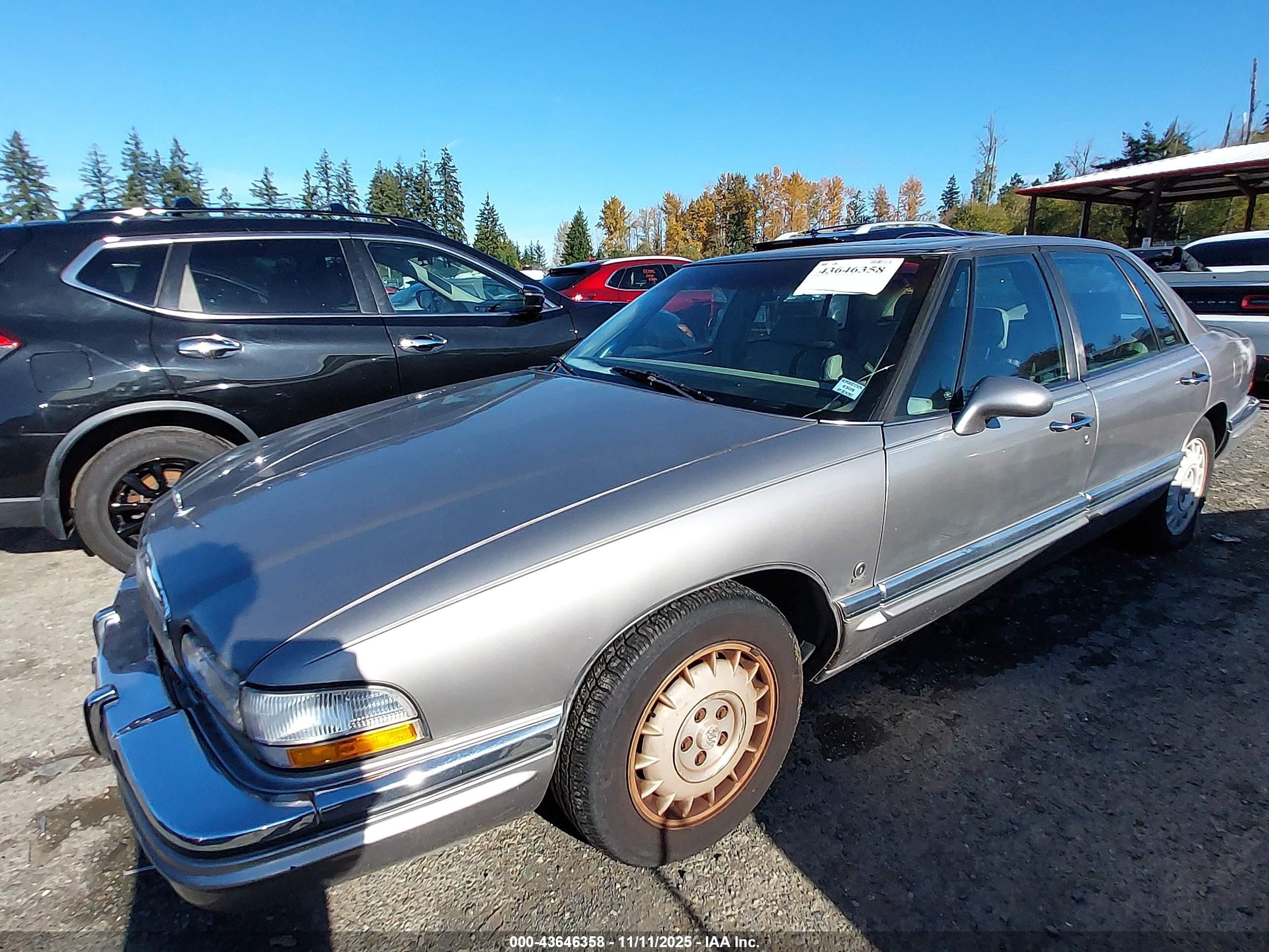 1996 Buick Park Avenue Ultra Silver vin: 1G4CU5215TH600776