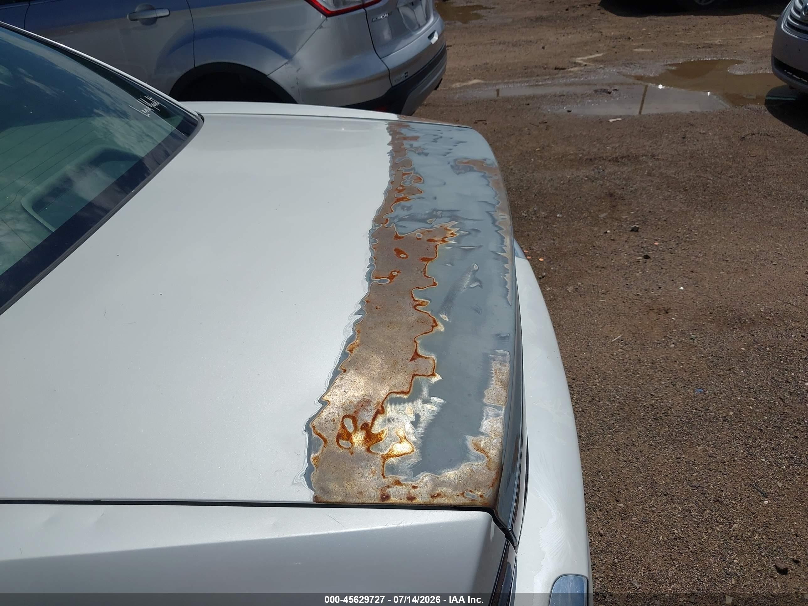 1999 Buick Park Avenue Ultra Кремовый vin: 1G4CU5216X4650938