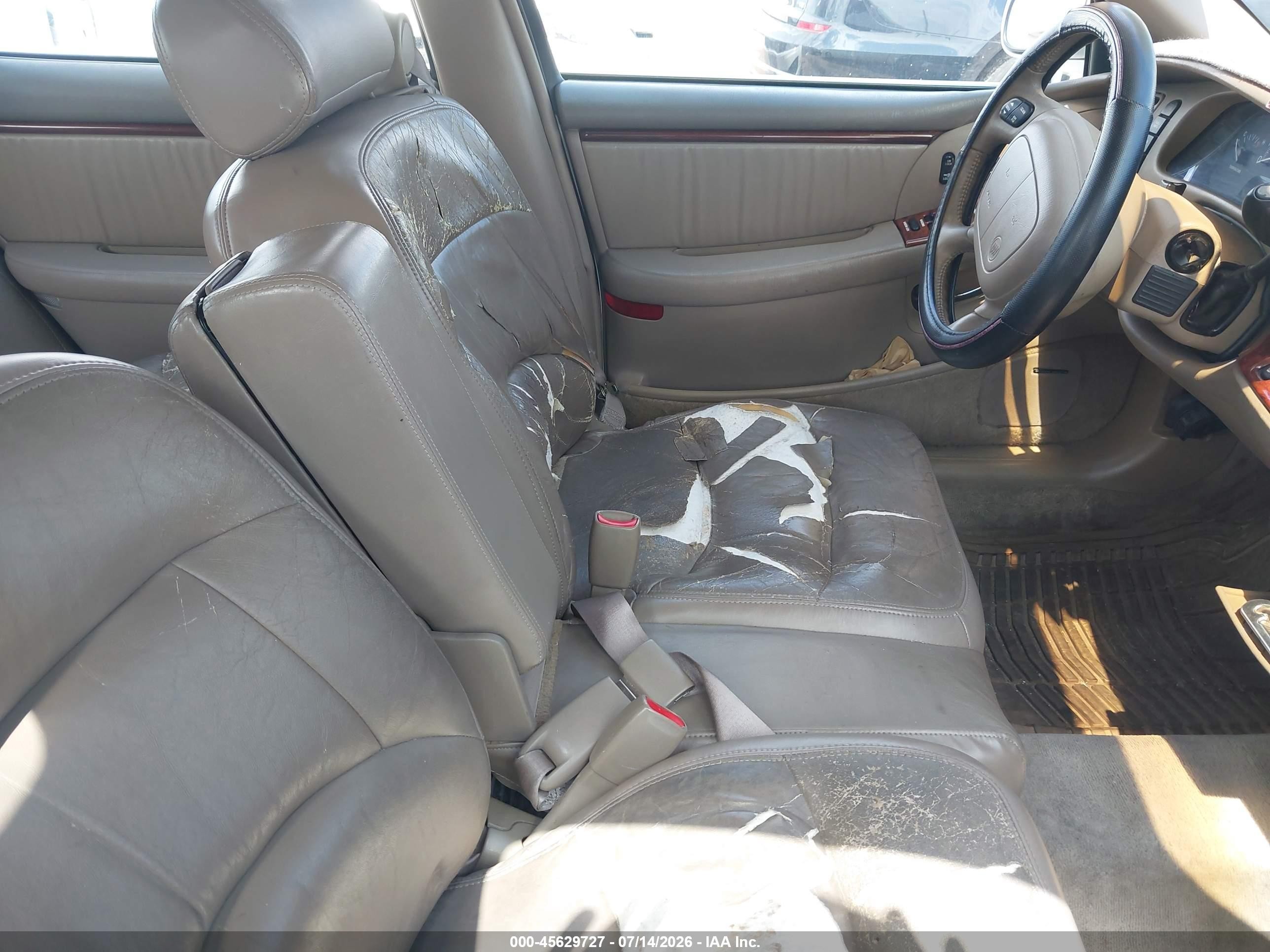 1999 Buick Park Avenue Ultra Кремовый vin: 1G4CU5216X4650938