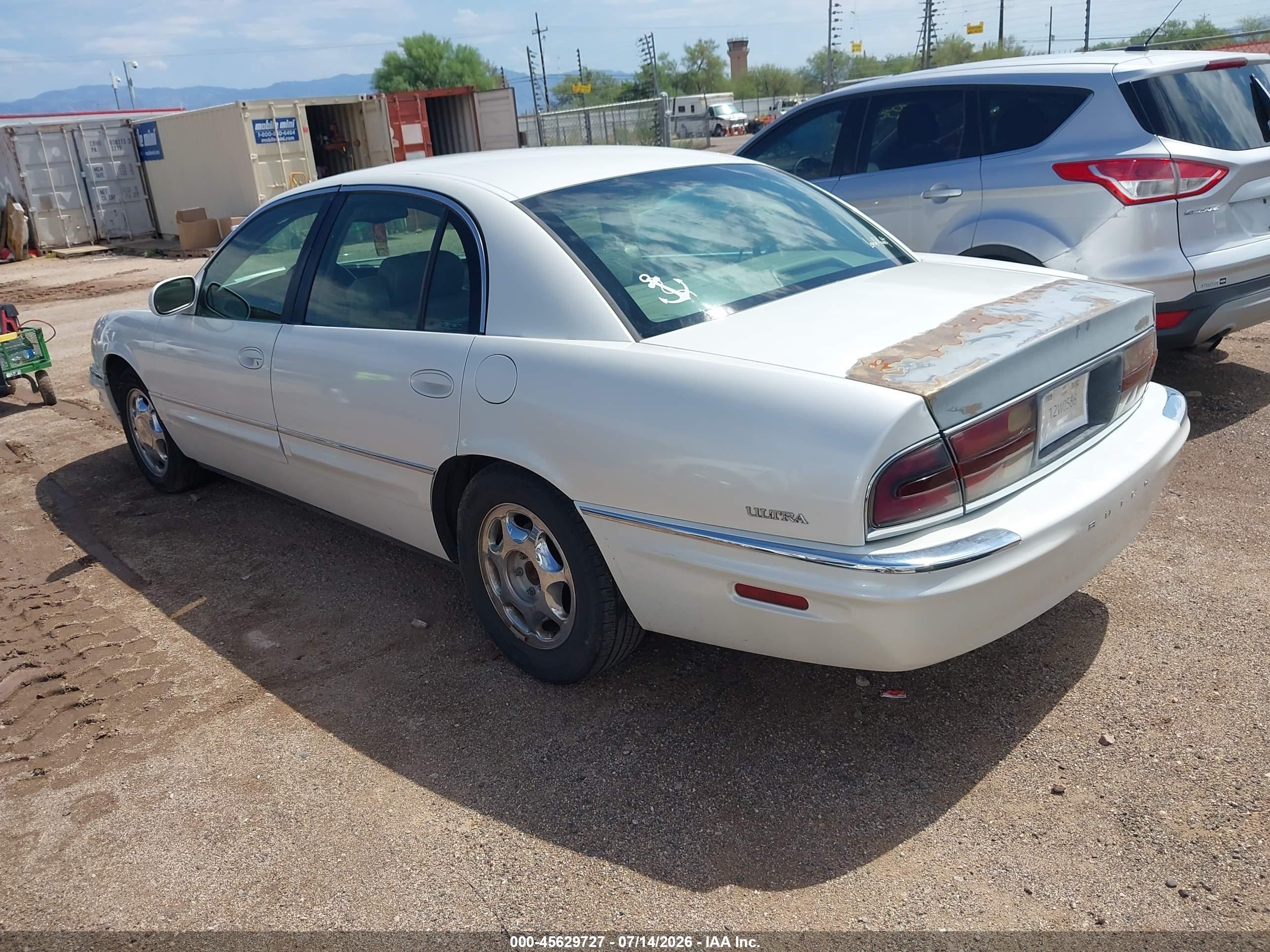 1999 Buick Park Avenue Ultra Кремовый vin: 1G4CU5216X4650938