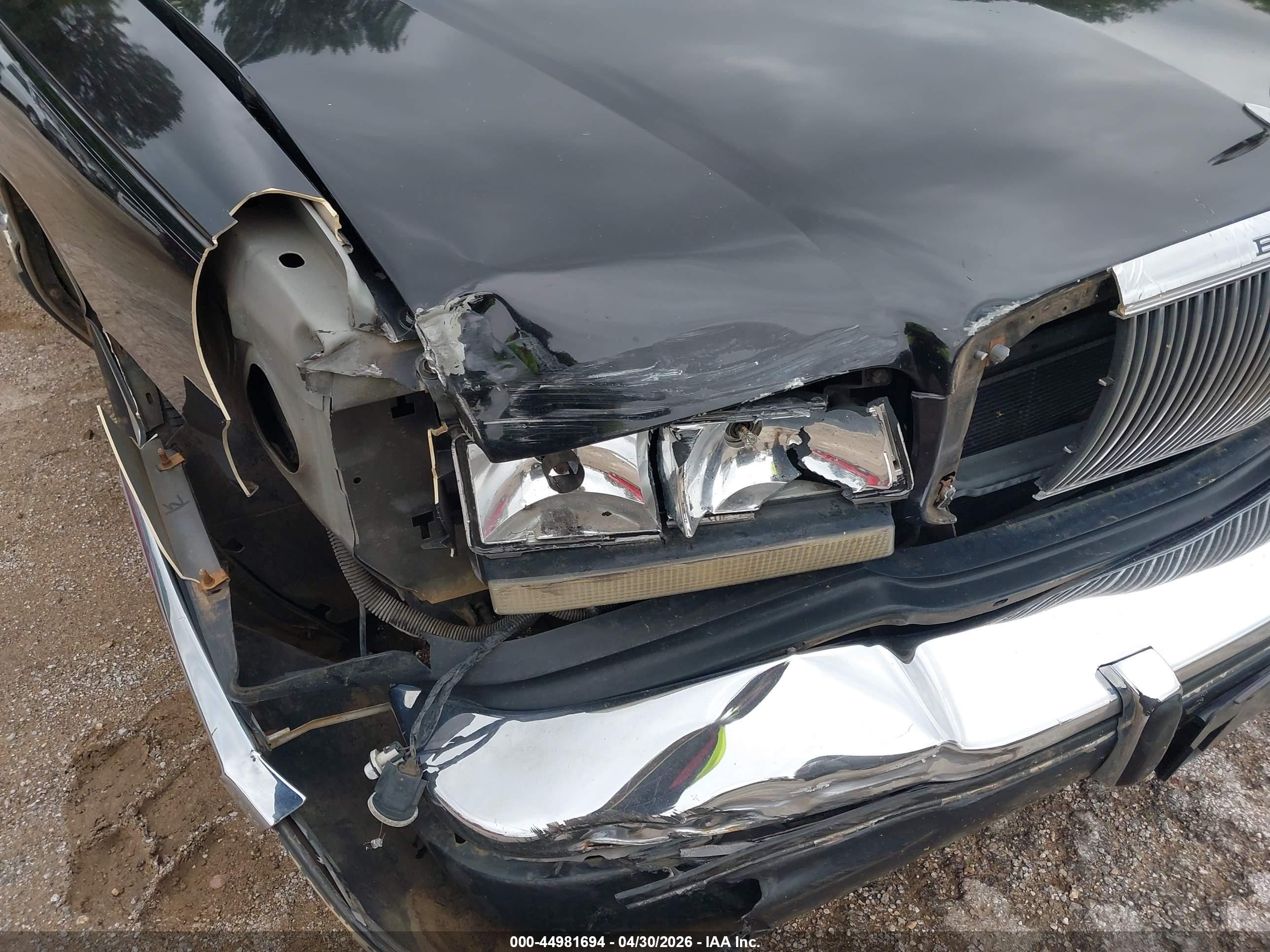 1996 Buick Park Avenue Ultra Black vin: 1G4CU521XTH600952