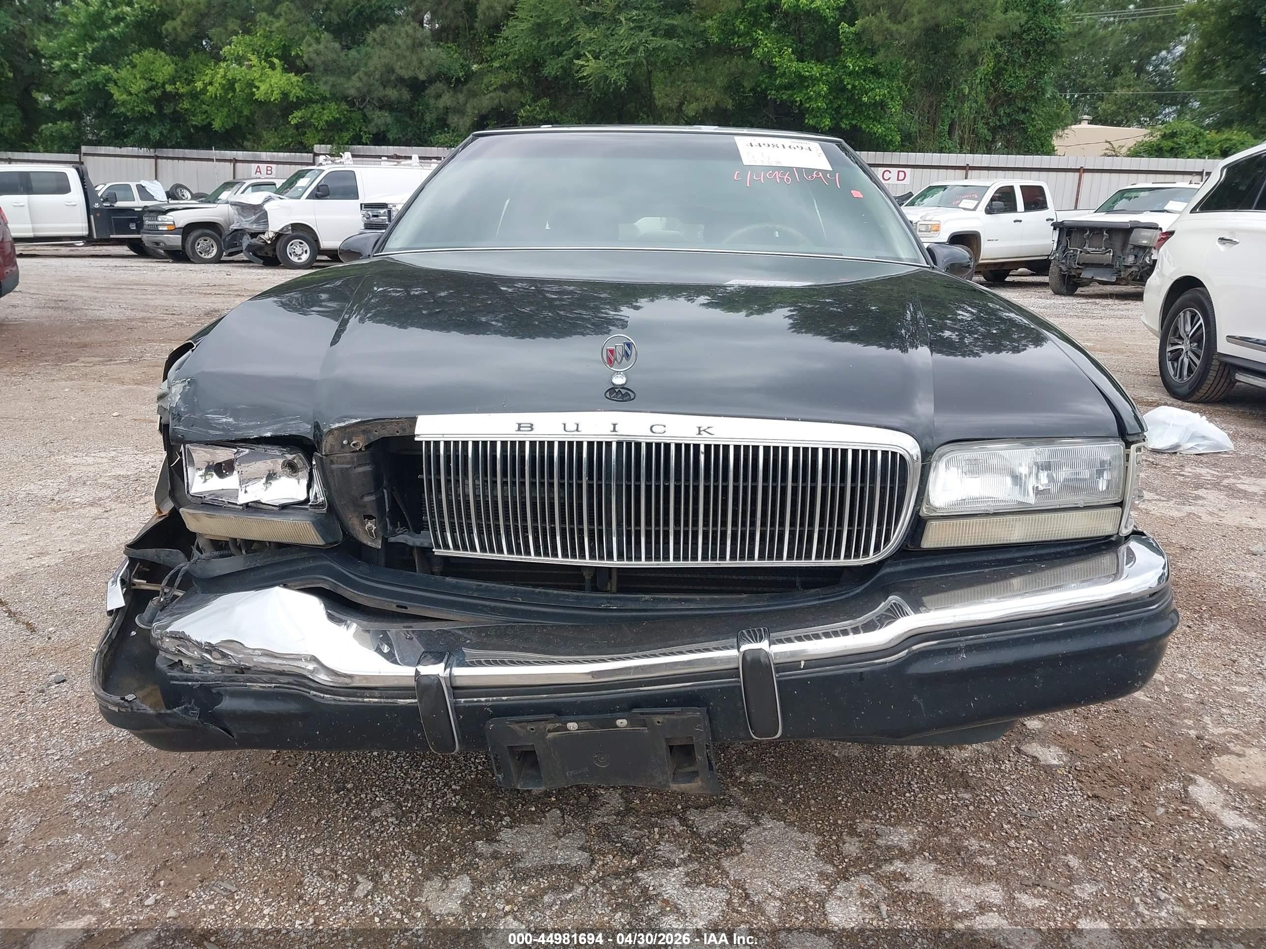 1996 Buick Park Avenue Ultra Black vin: 1G4CU521XTH600952