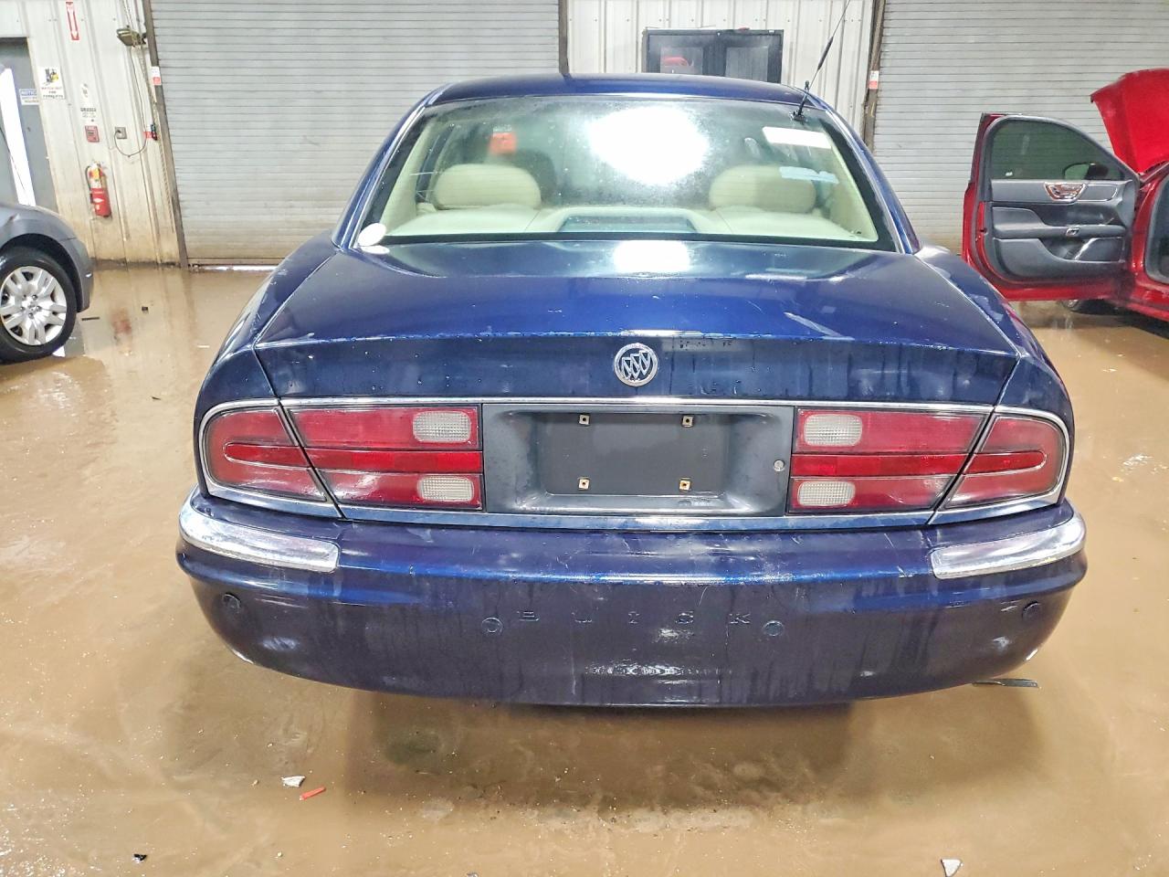 2004 Buick Park Avenue Ultra Blue vin: 1G4CU541044115256