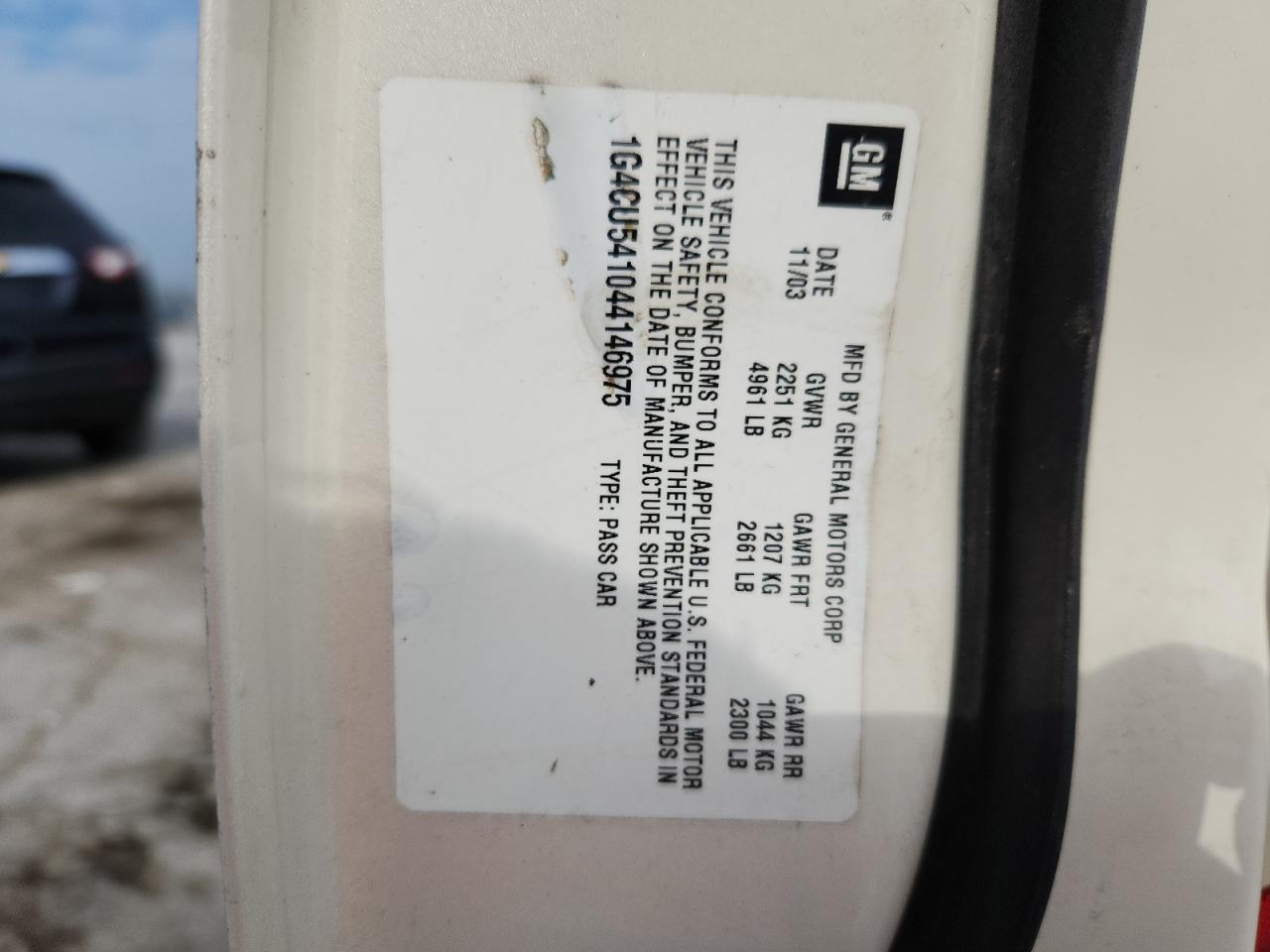 2004 Buick Park Avenue Ultra White vin: 1G4CU541044146975